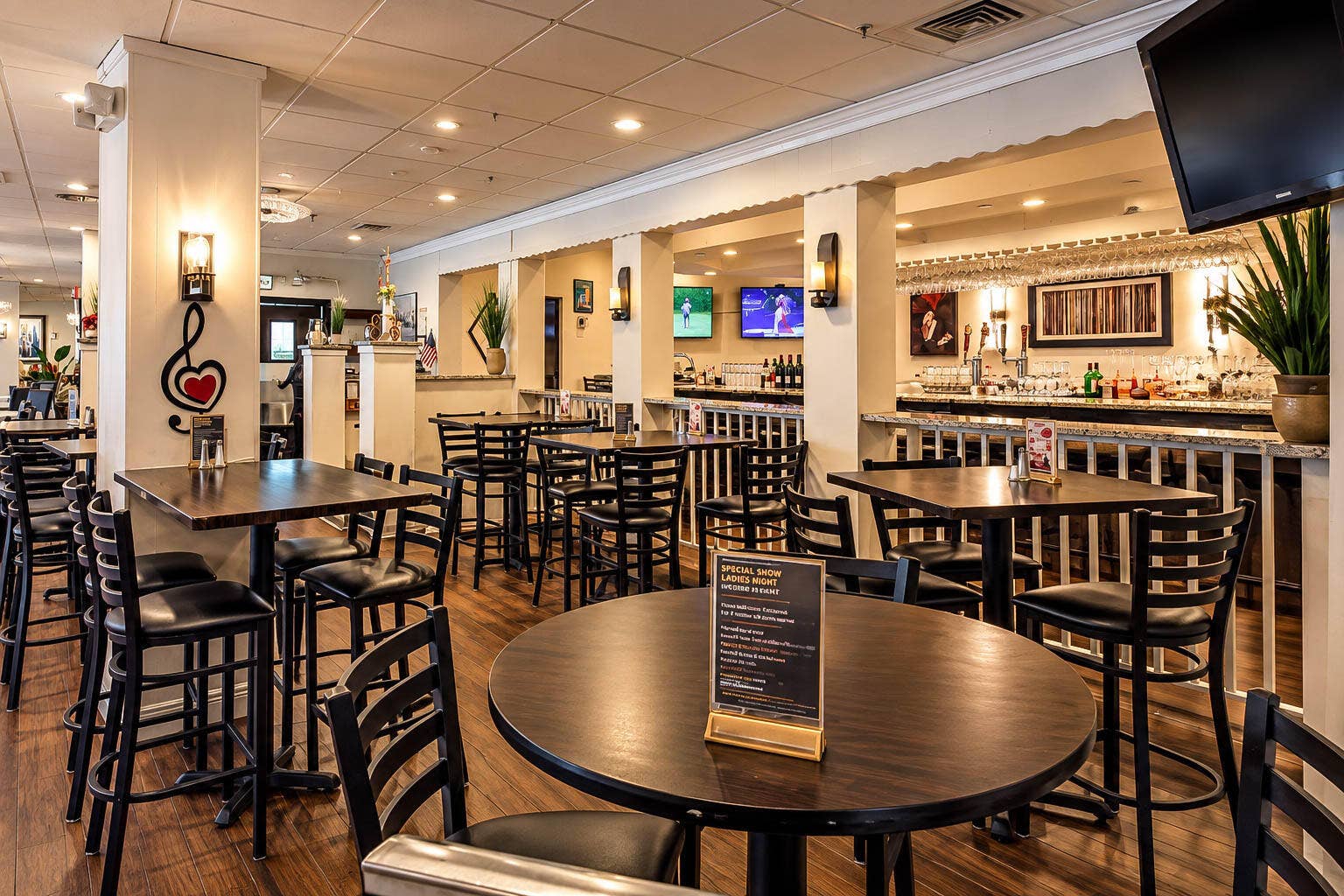 3593 Birdie Drive, #502, Lake Worth, FL 33467 MEL'S BISTRO