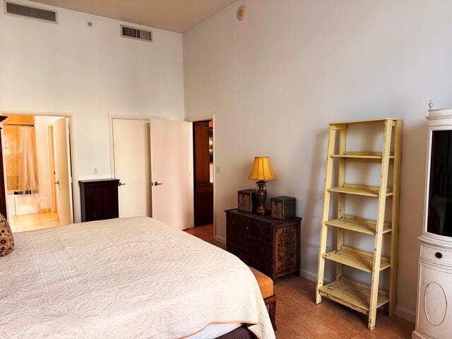 Bedroom & Office