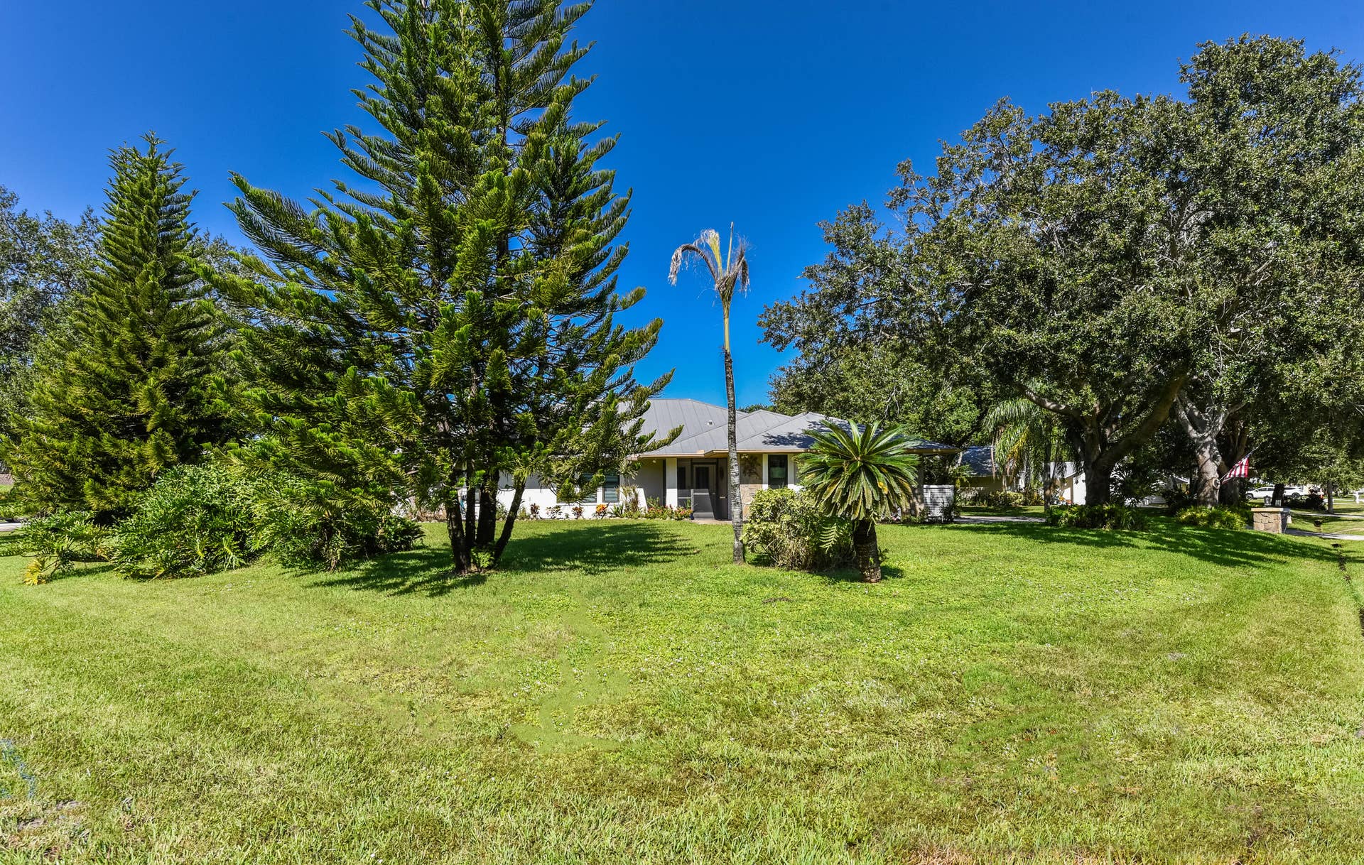 3098 SE BUR Street, Port St Lucie, FL 34952 Just shy of 1/2 acre
