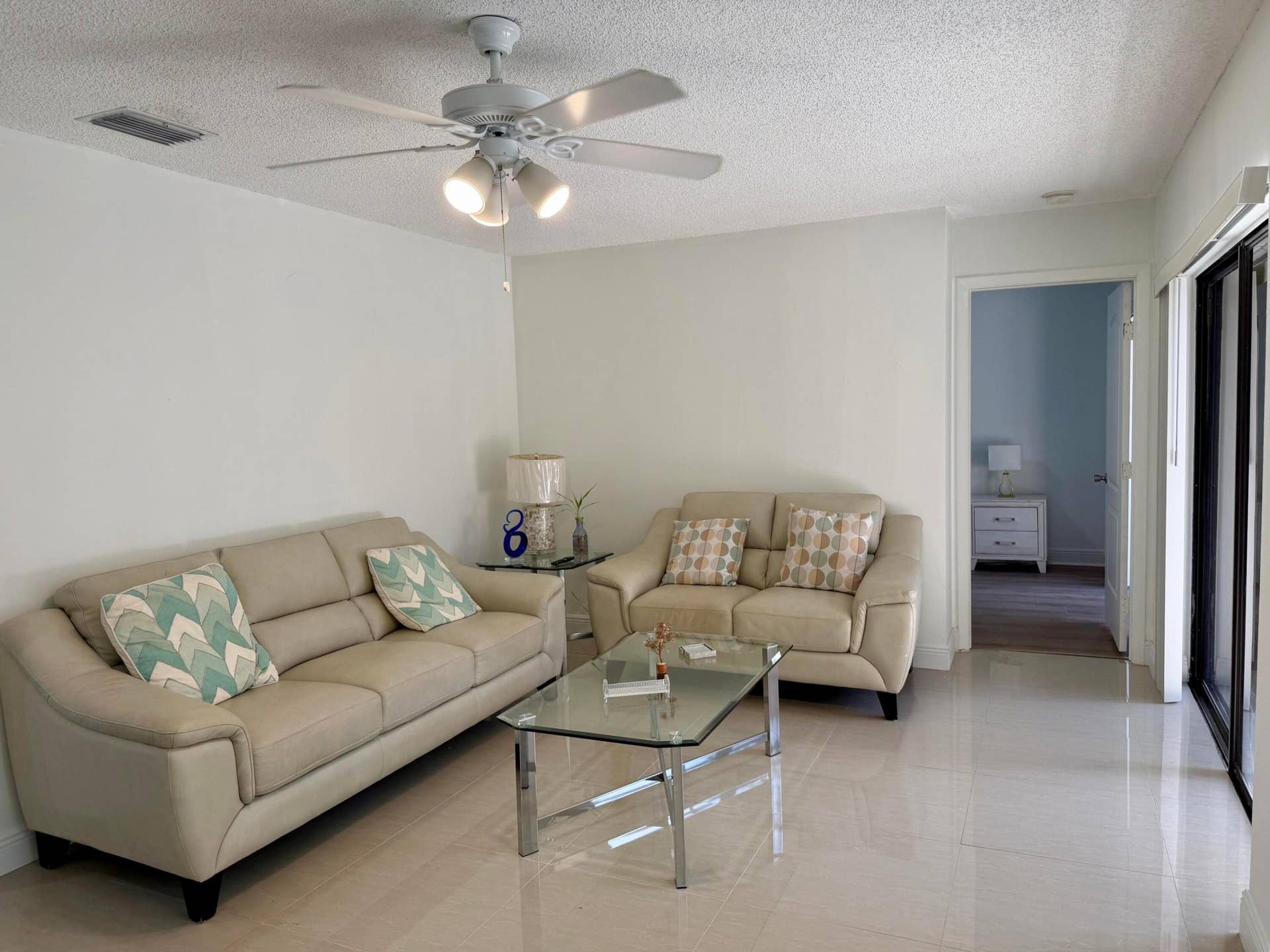 2622 N CARAMBOLA Circle N, #1708, Coconut Creek, FL 33066 IMG_4321