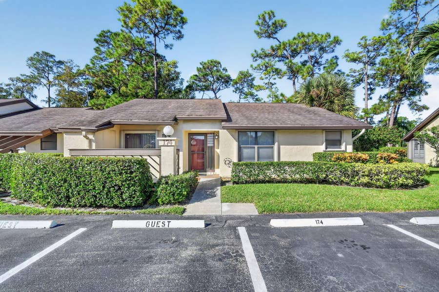 Property photo for 174 Sarita Court, Royal Palm Beach, FL