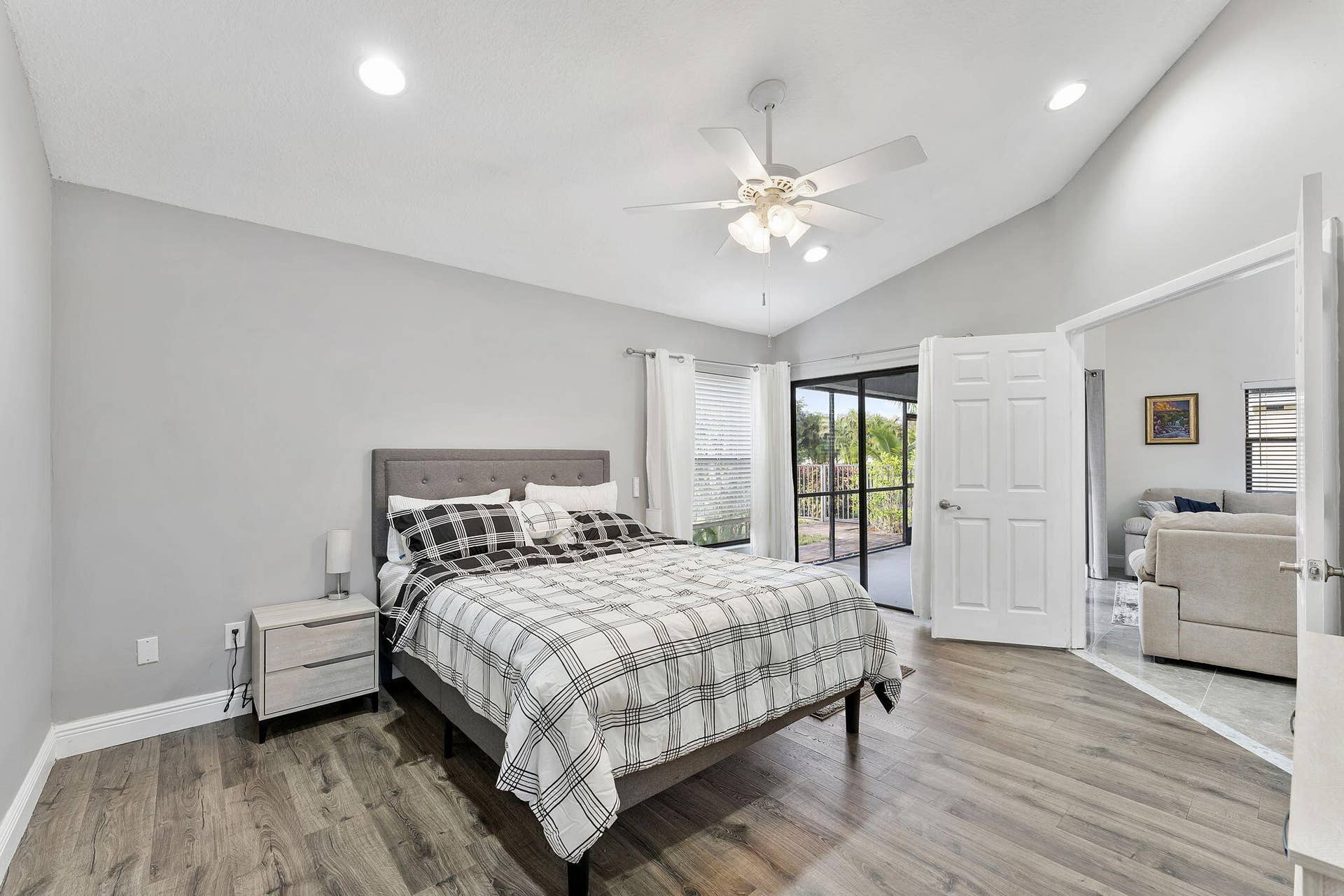 8103 COVINGTON Court, Lake Worth, FL 33467 51-web-or-mls-DSC02531