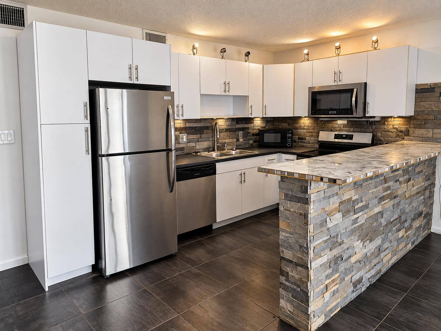 Modern Stone-Accented Kitchen Interior