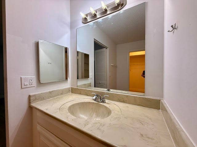 5700 NW 2nd Avenue N, #608, Boca Raton, Boca Raton, FL 33487 Primary Vanity