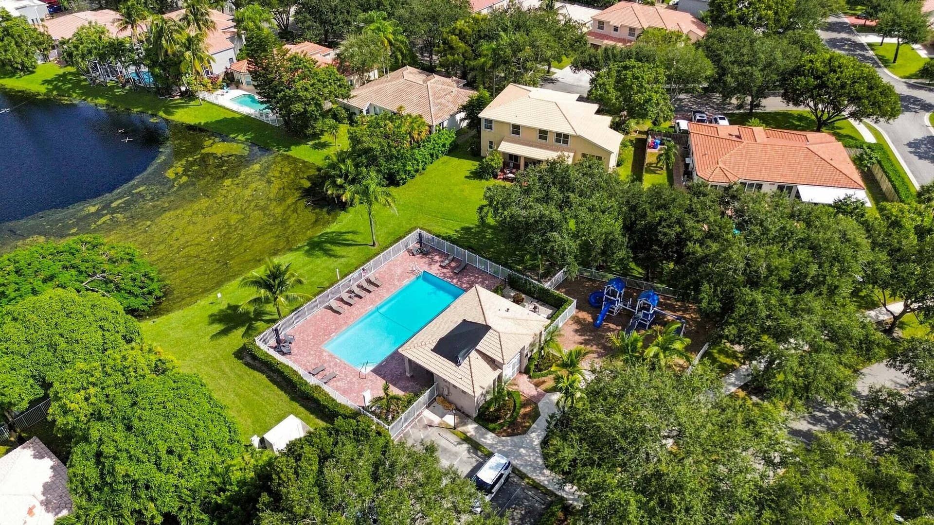 4365 NW 45TH Terrace, Coconut Creek, FL 33073 49-DJI_0957
