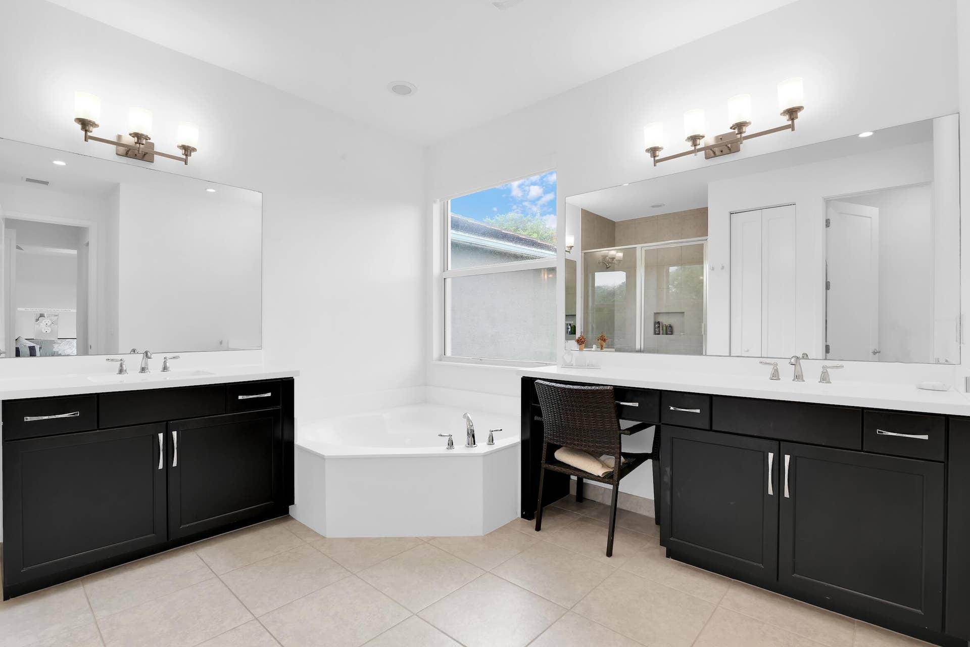 9815 Steamboat Springs Circle, Delray Beach, FL 33446 Bathroom primary