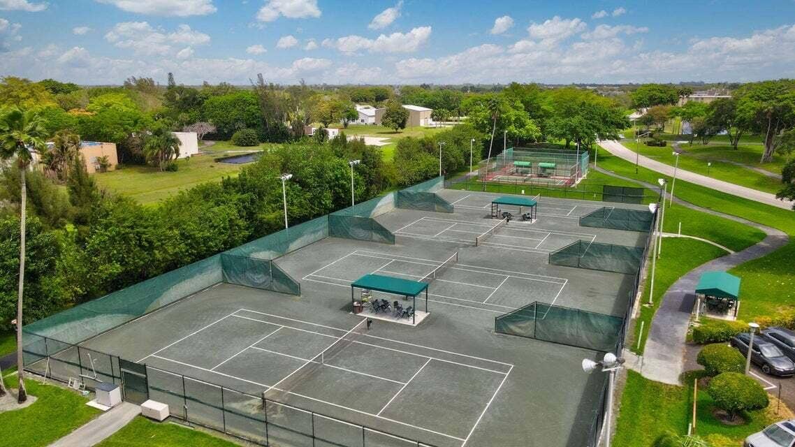Tennis courts