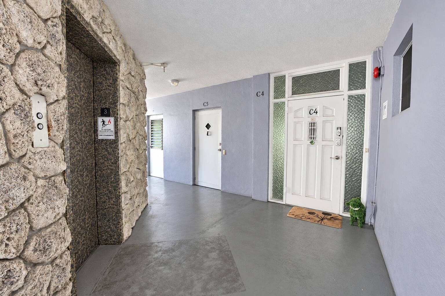 C5 entrance