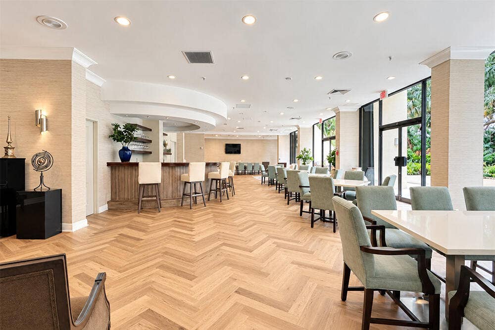2480 PRESIDENTIAL Way, #802, West Palm Beach, FL 33401 Social Room