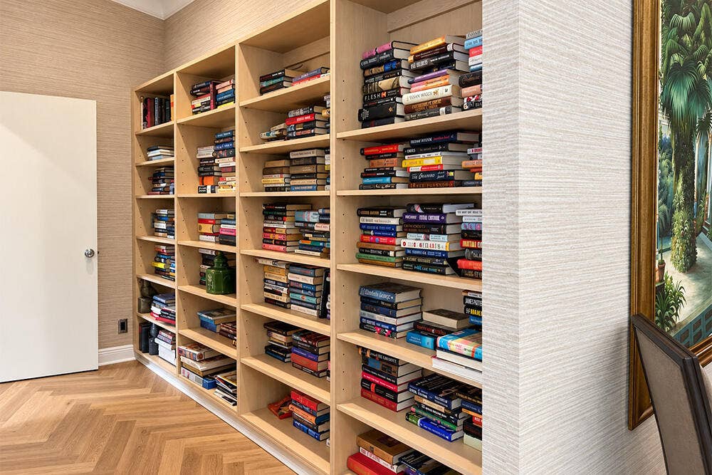 2480 PRESIDENTIAL Way, #802, West Palm Beach, FL 33401 Library