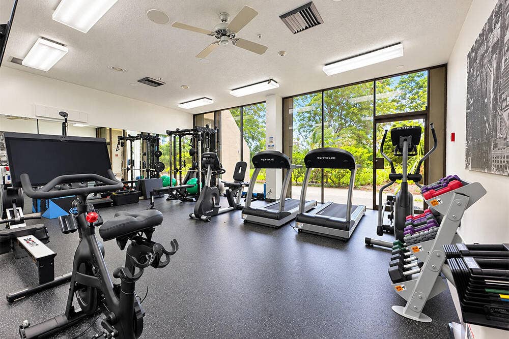 2480 PRESIDENTIAL Way, #802, West Palm Beach, FL 33401 Gym
