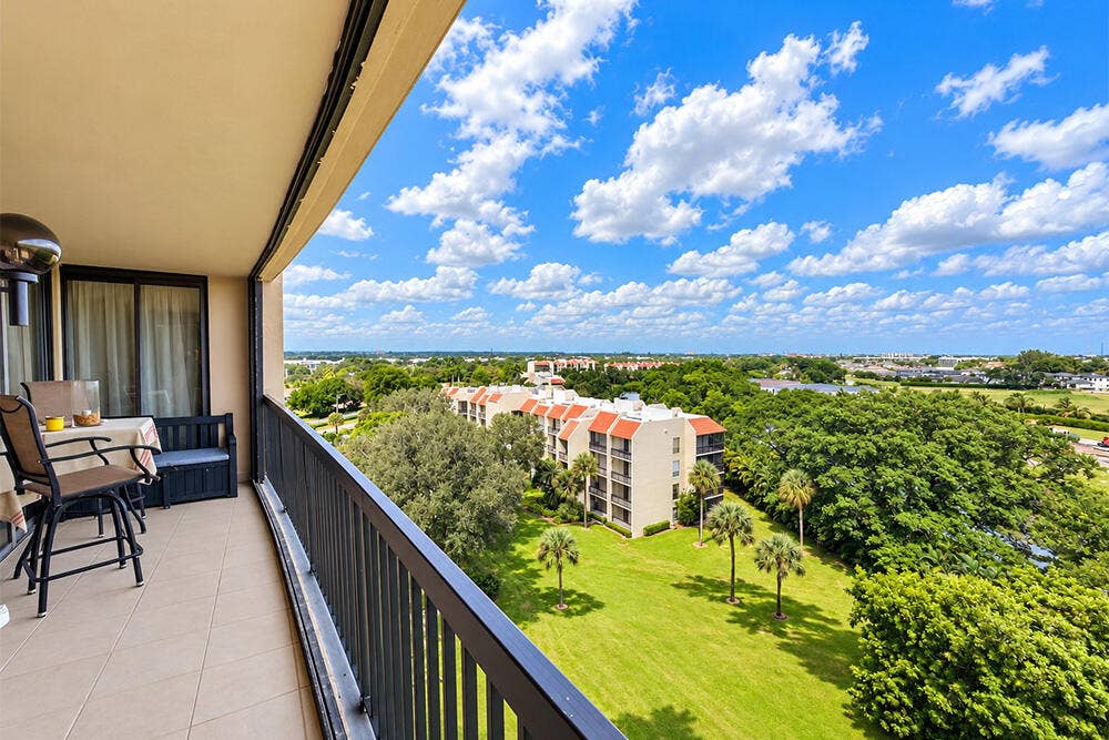 2480 PRESIDENTIAL Way, #802, West Palm Beach, FL 33401 Balcony