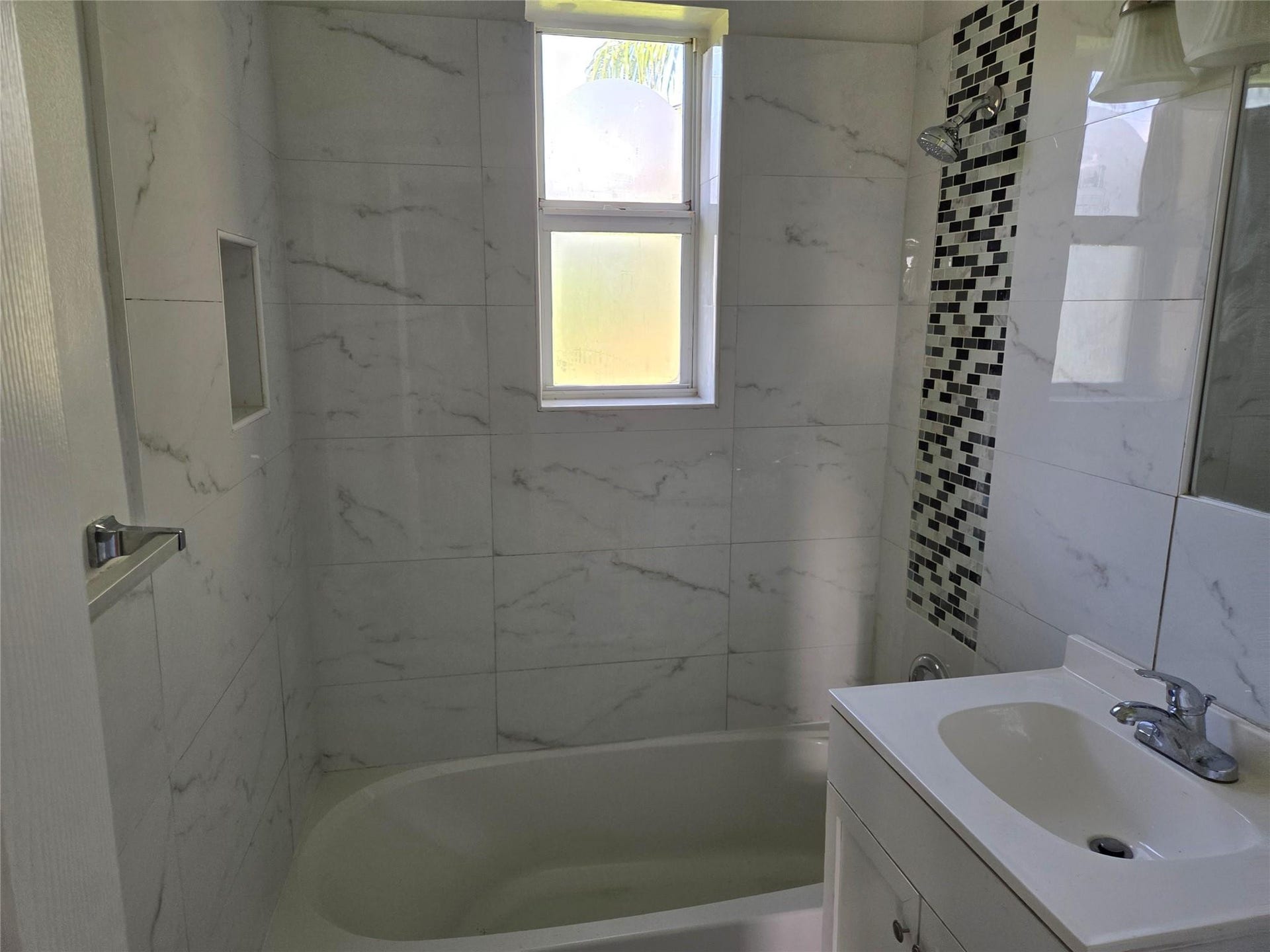 5241 NE 15TH Terrace, Pompano Beach, FL 33064 Photo 11