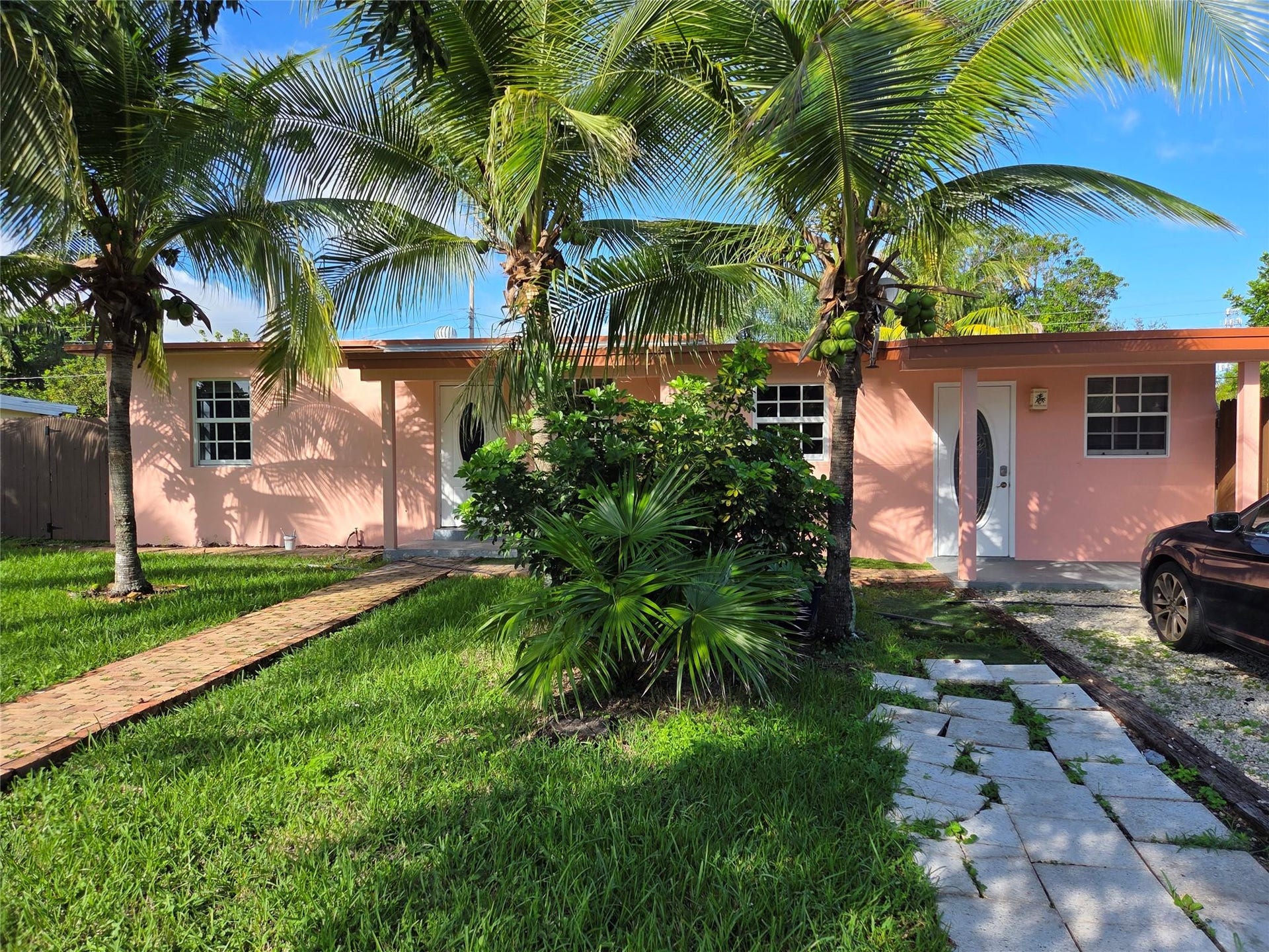 5241 NE 15TH Terrace, Pompano Beach, FL 33064 Photo 4