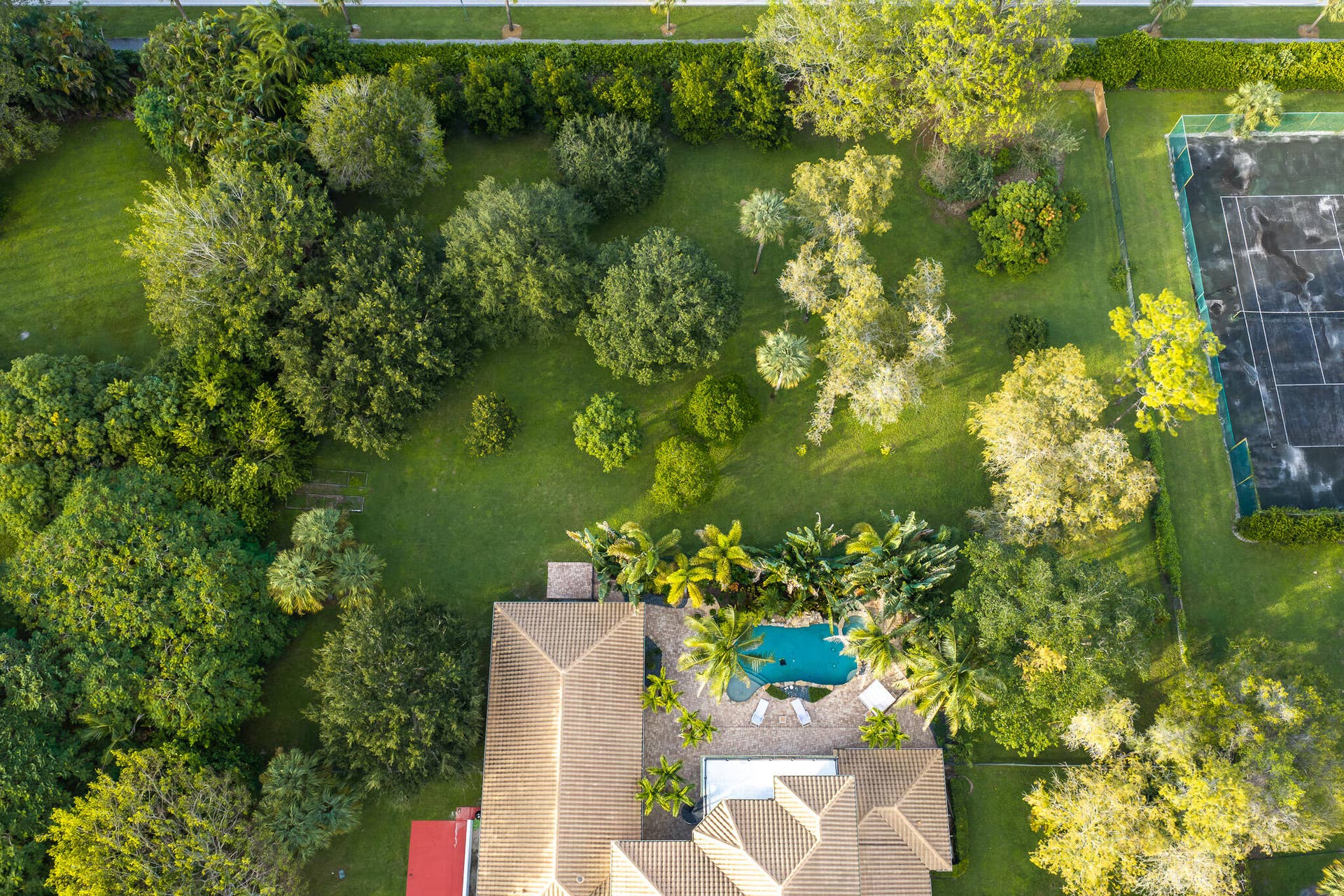 DJI_20261019172552_0744_D