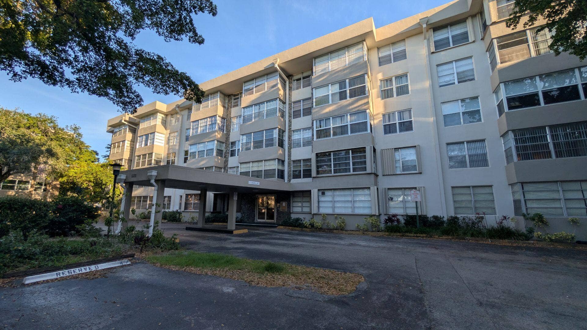 6600 Cypress Road, #303, Plantation, FL 33317 14 (1)