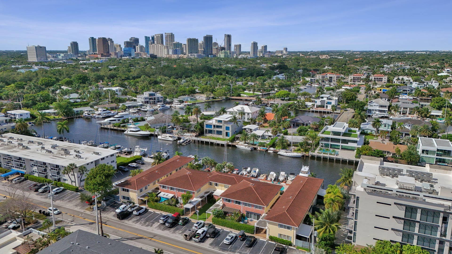 1501 SE 15TH Street, #2-8, Fort Lauderdale, FL 33316 4-web-or-mls-DJI_20261006152819_0575_D