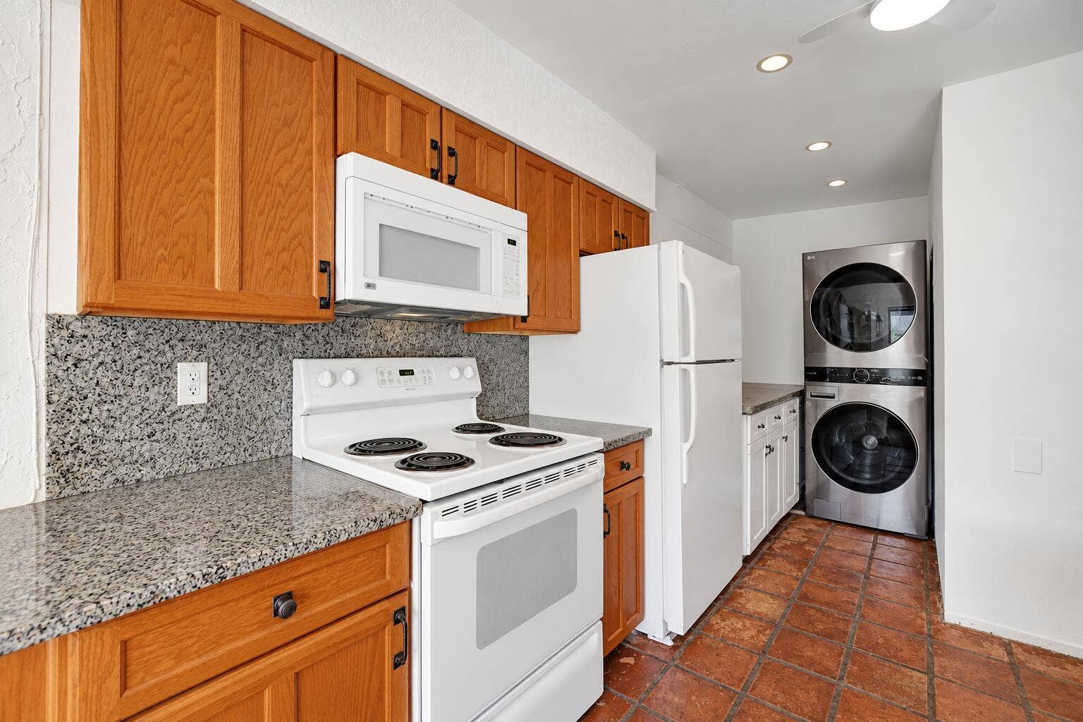 1501 SE 15TH Street, #2-8, Fort Lauderdale, FL 33316 13