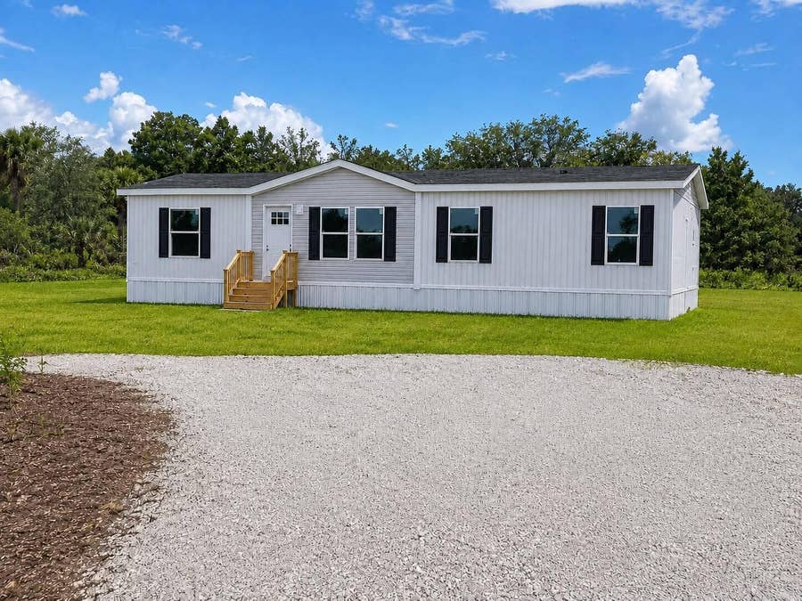 Property photo for 19359 NW 274TH Street, Okeechobee, FL