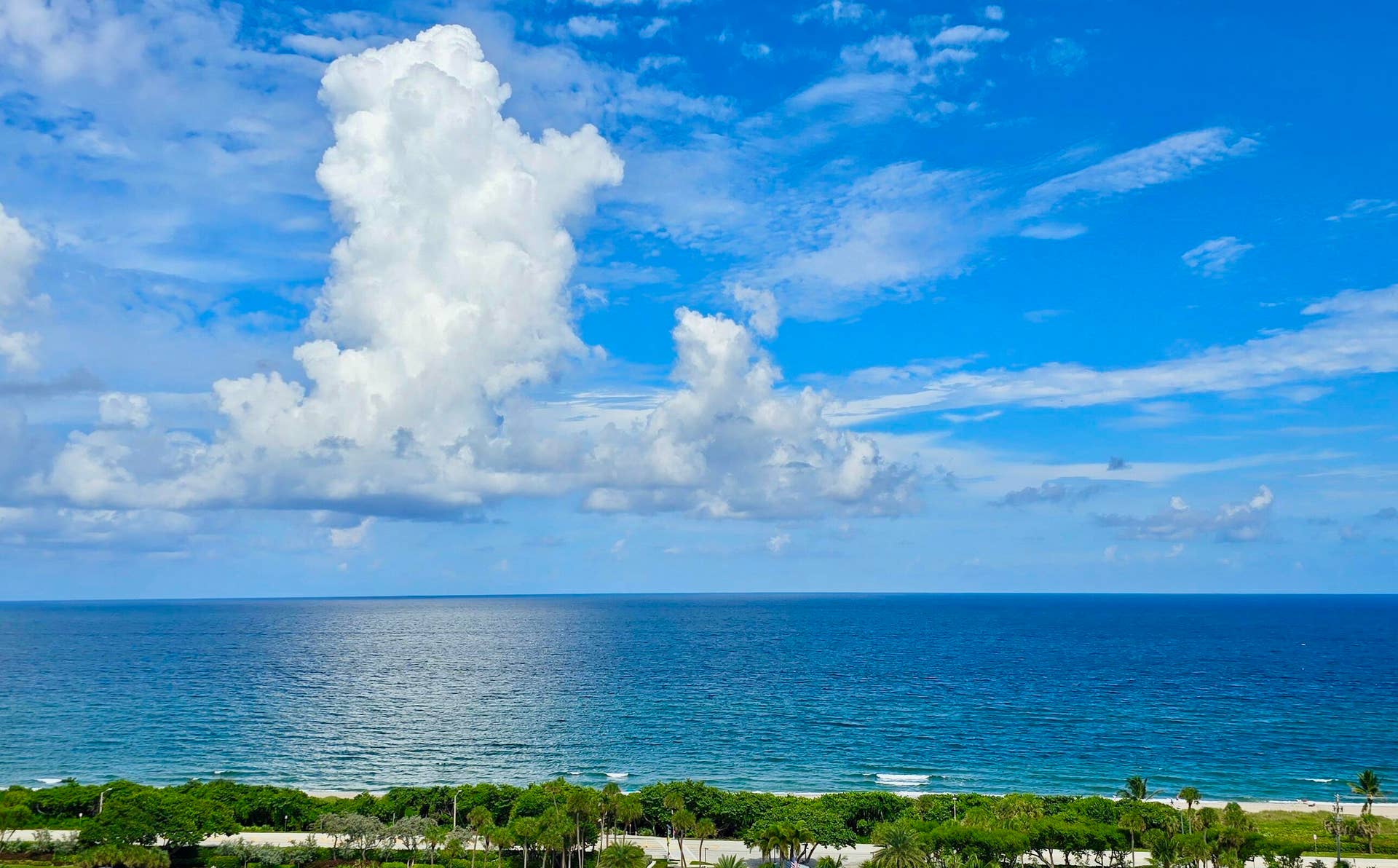 840 FT ATTENDED PRISTINE PRIVATE BEACHES