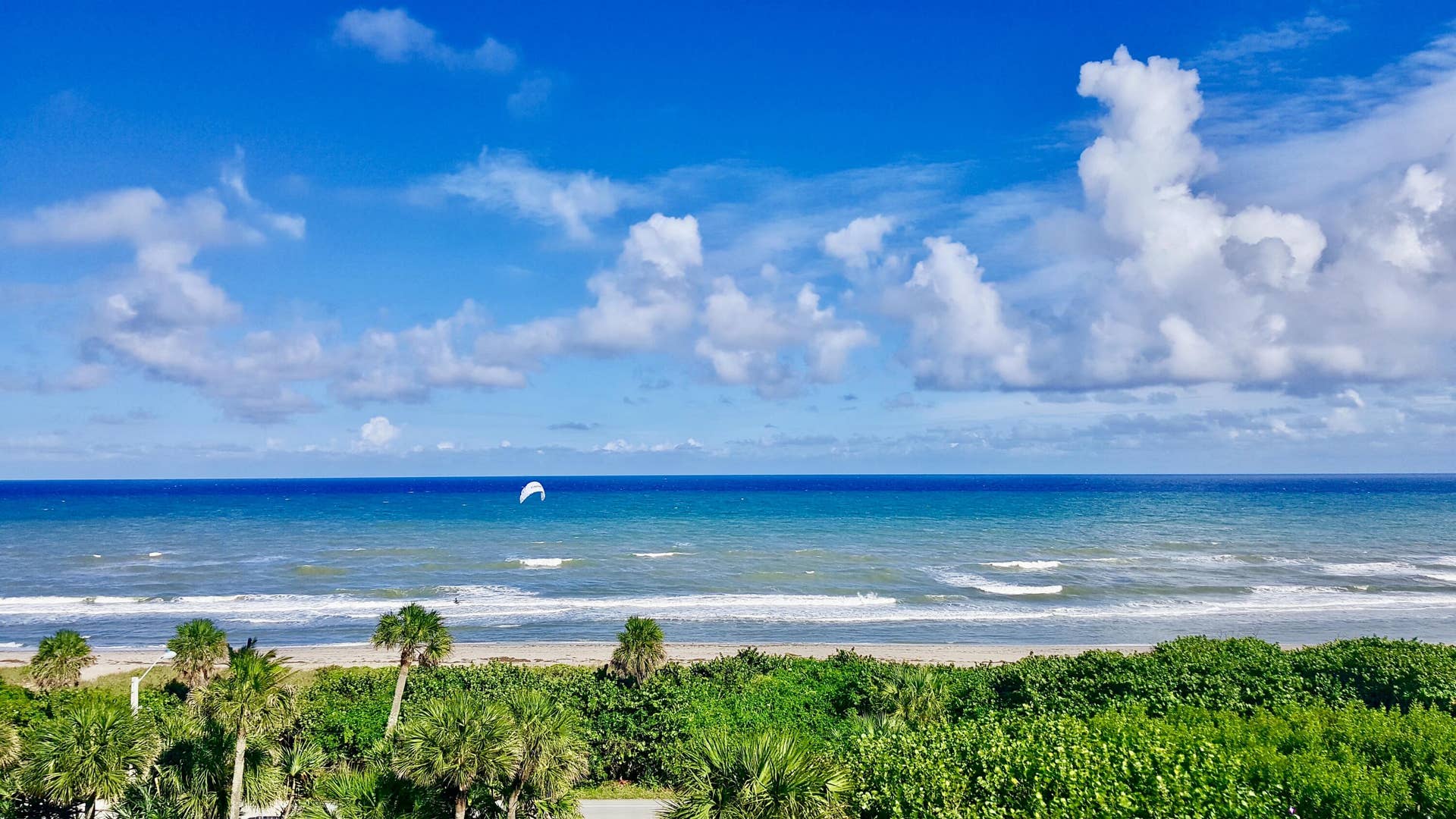840 FT ATTENDED PRISTINE PRIVATE BEACHES