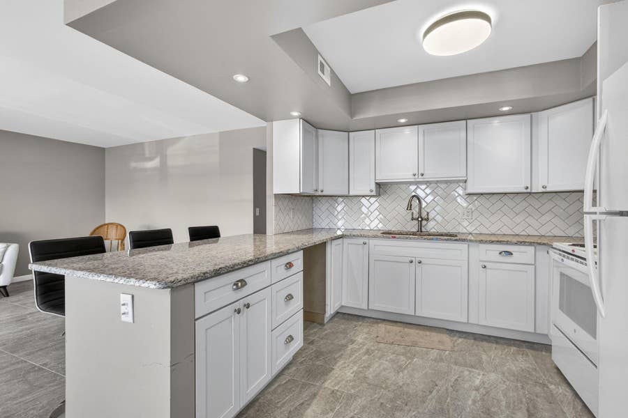 Property photo for 105 GREENBRIER C, West Palm Beach, FL