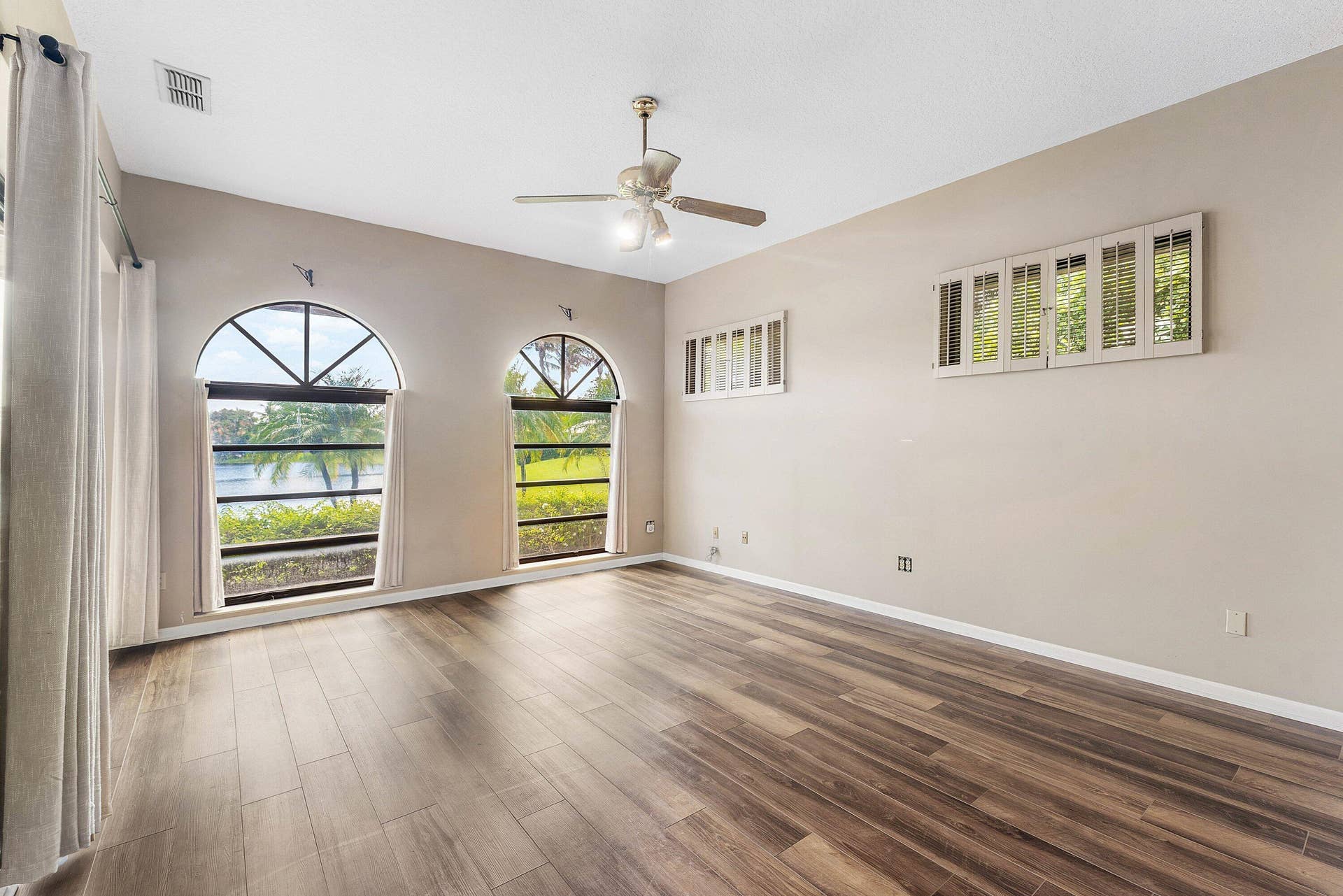 10126 SE ROYAL TERN Way, Jupiter, FL 33469 016-10126SoutheastRoyalTernWay-Tequesta-