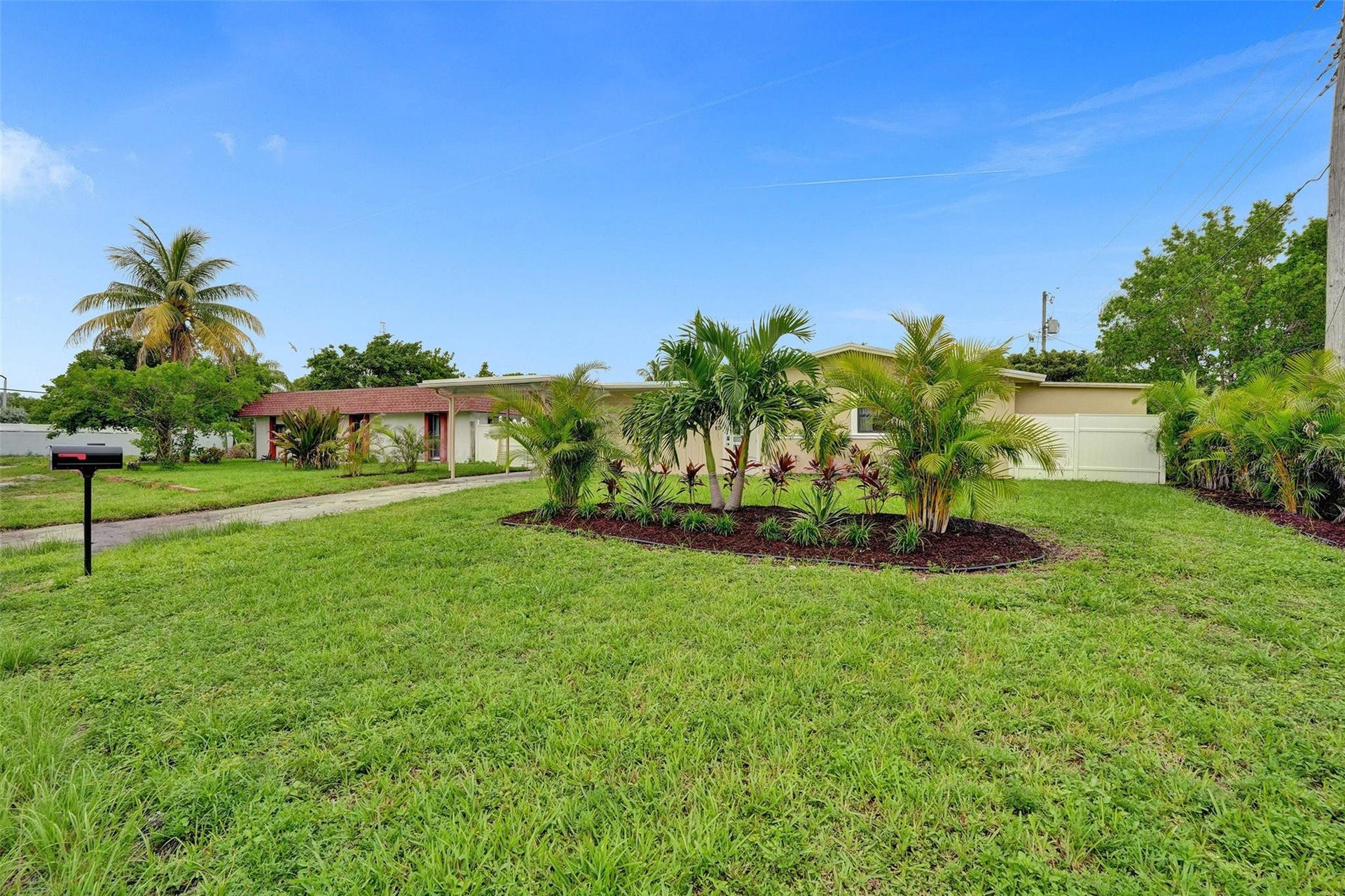 1711 NE 2ND Terrace, Pompano Beach, Pompano Beach, FL 33060 Photo 3