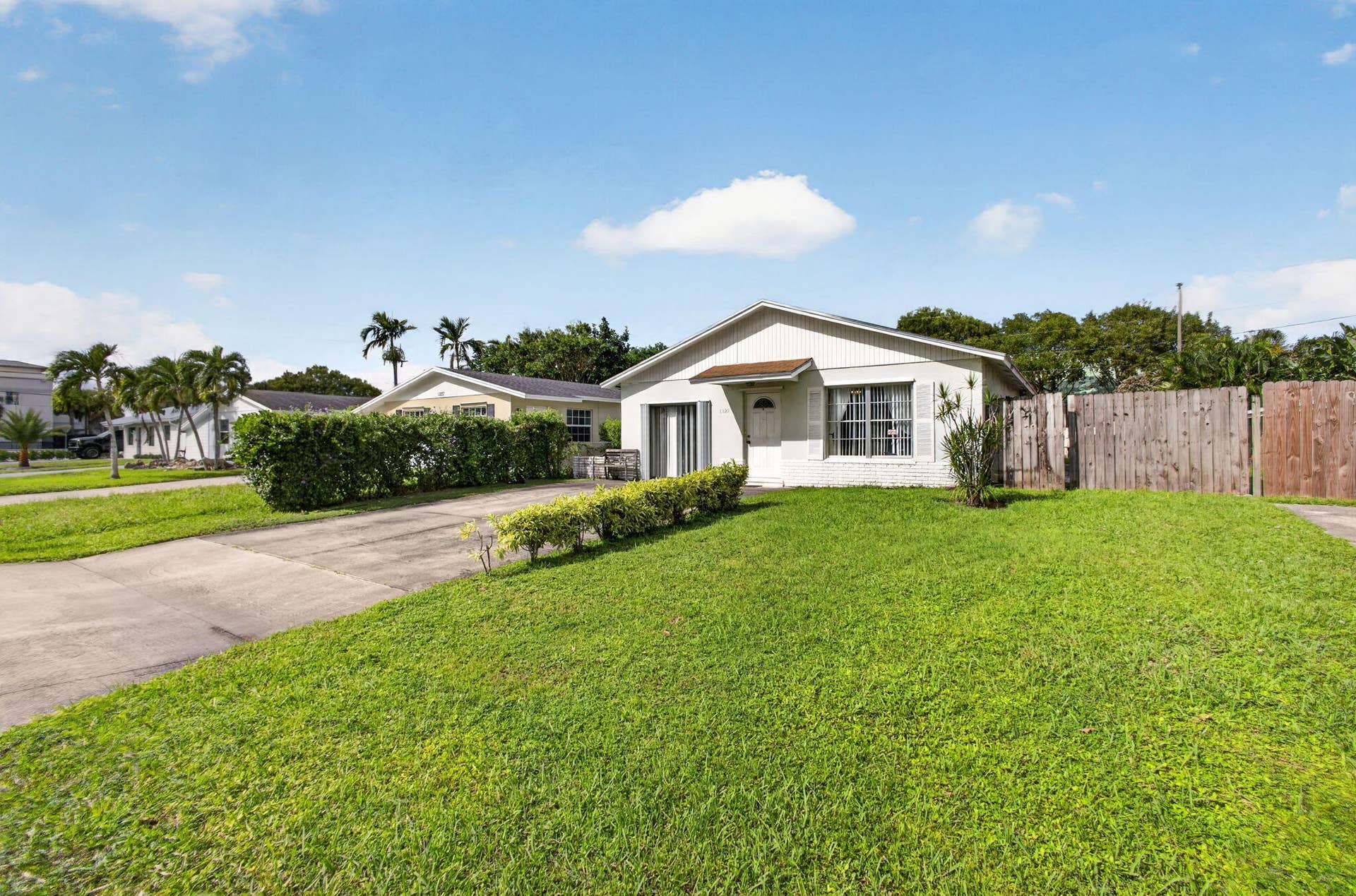 3-web-or-mls-5D1A2881