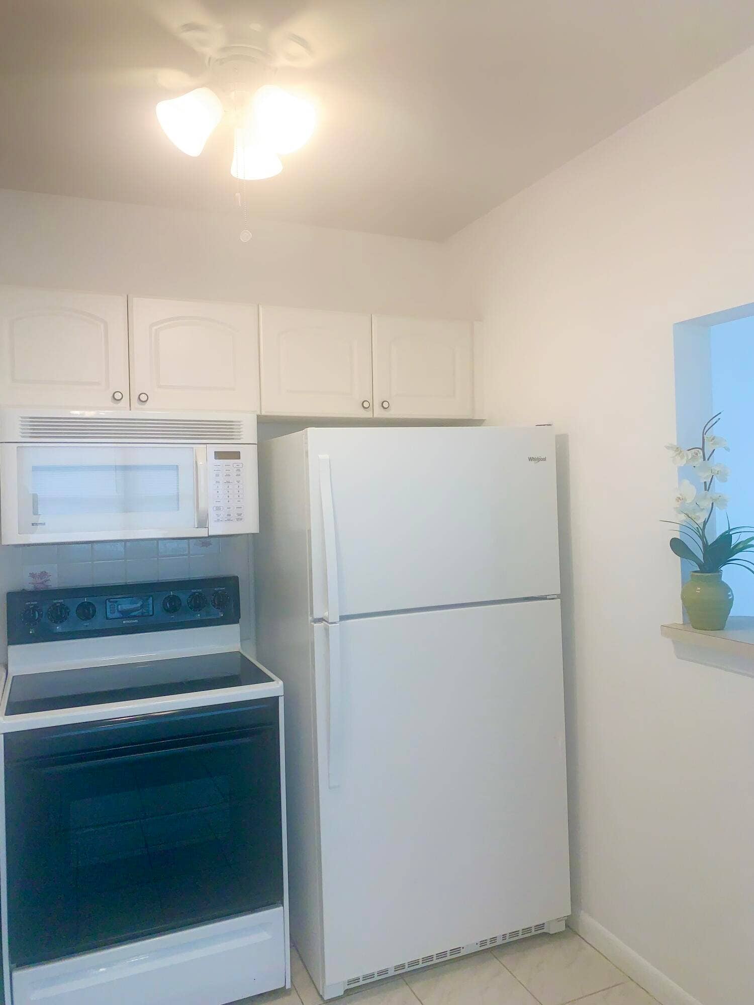 137 Coventry F, West Palm Beach, FL 33417 IMG_4323
