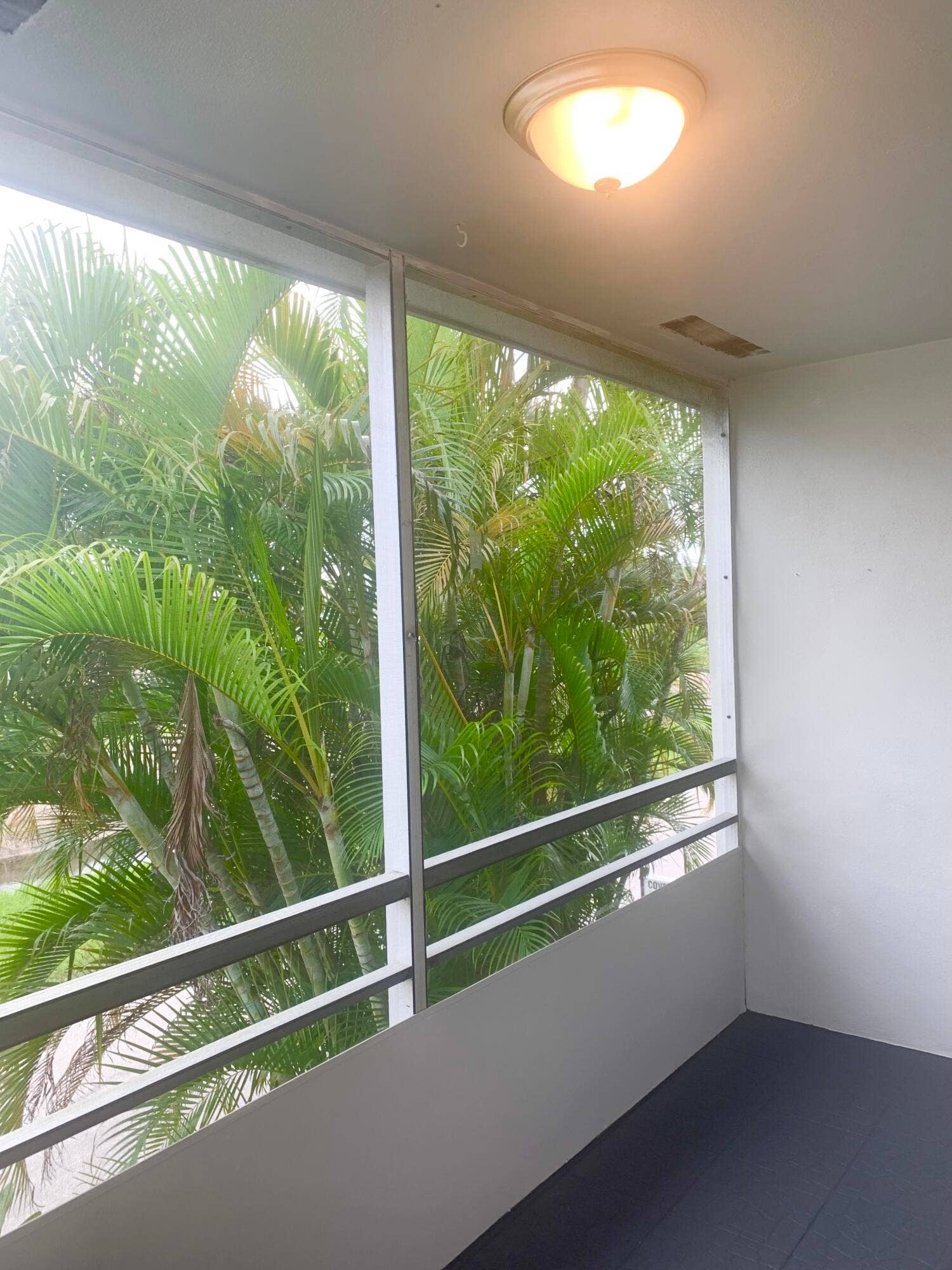 137 Coventry F, West Palm Beach, FL 33417 IMG_4402