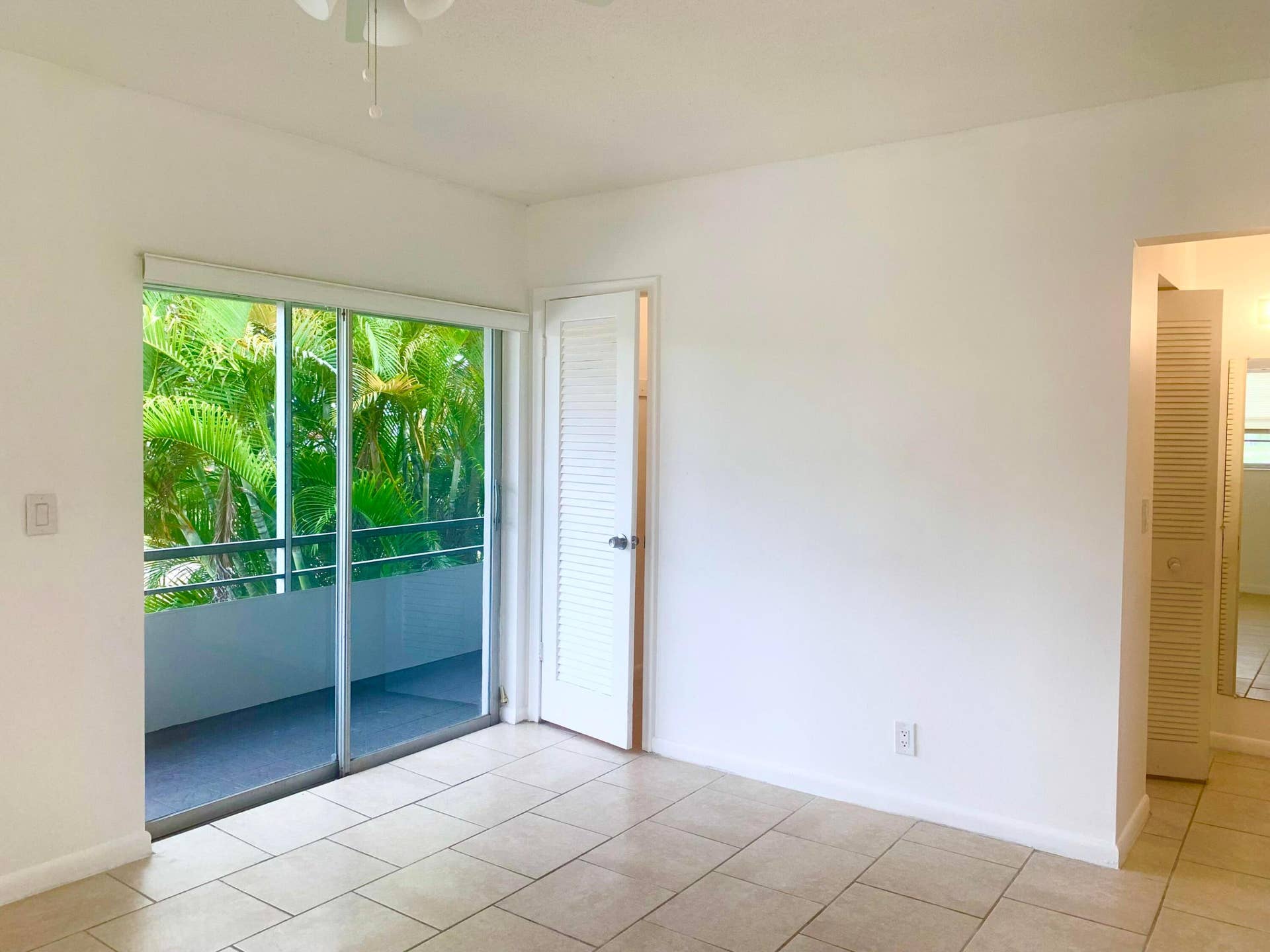137 Coventry F, West Palm Beach, FL 33417 IMG_4392