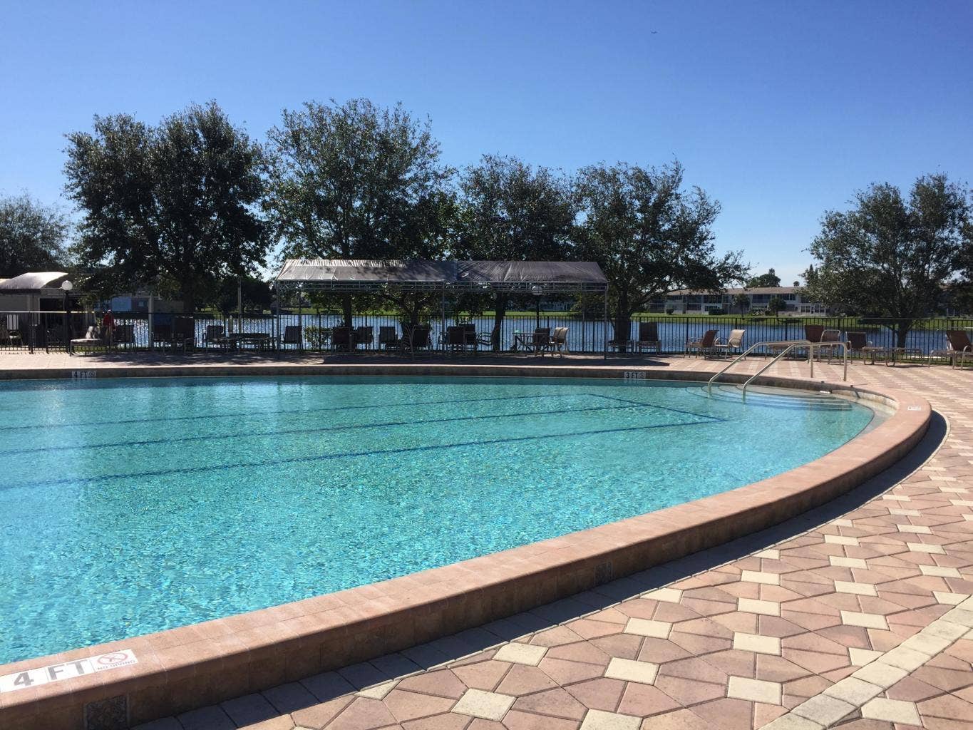 137 Coventry F, West Palm Beach, FL 33417 CV Clubhous Pool Lake