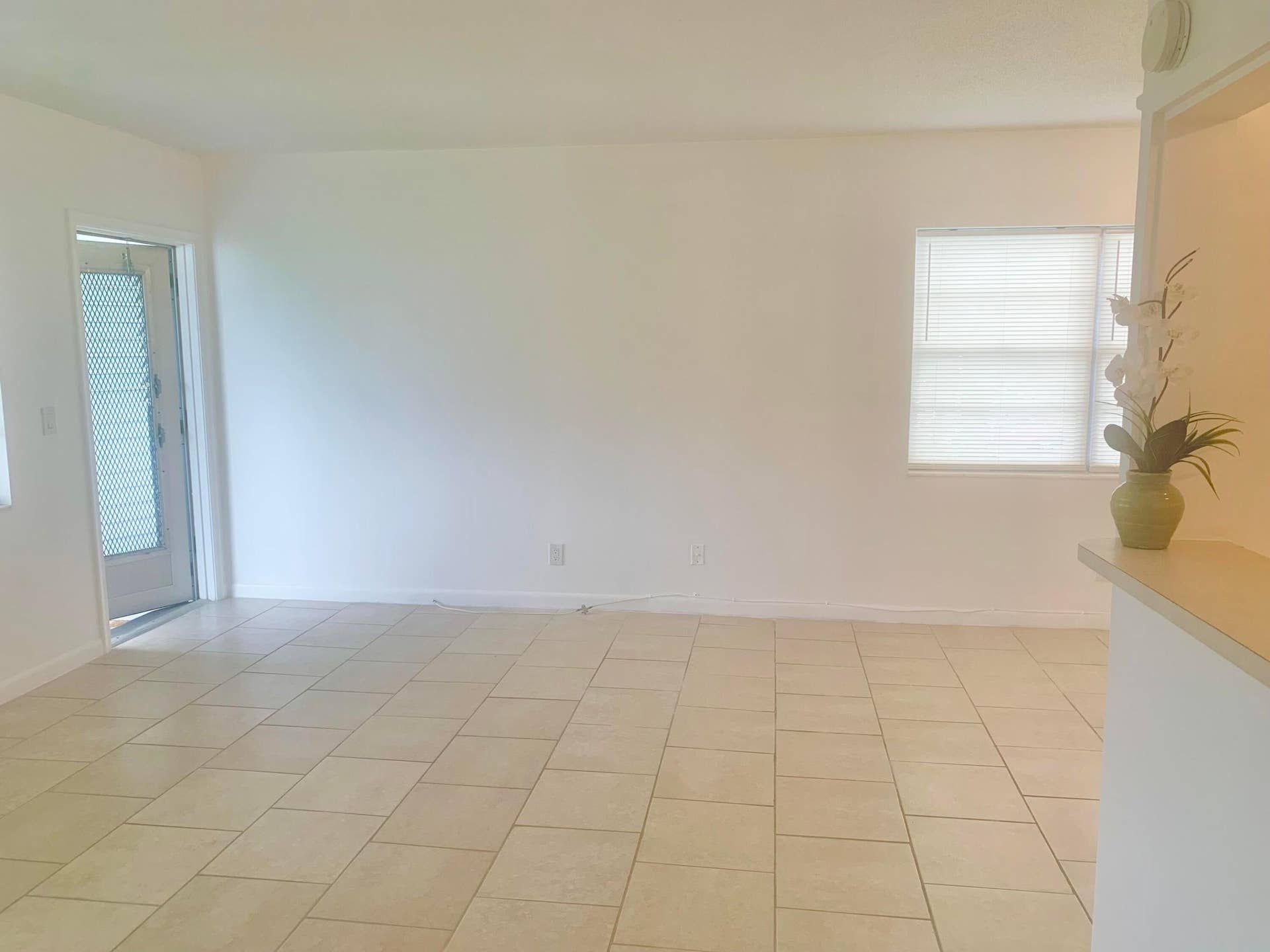 137 Coventry F, West Palm Beach, FL 33417 IMG_4314