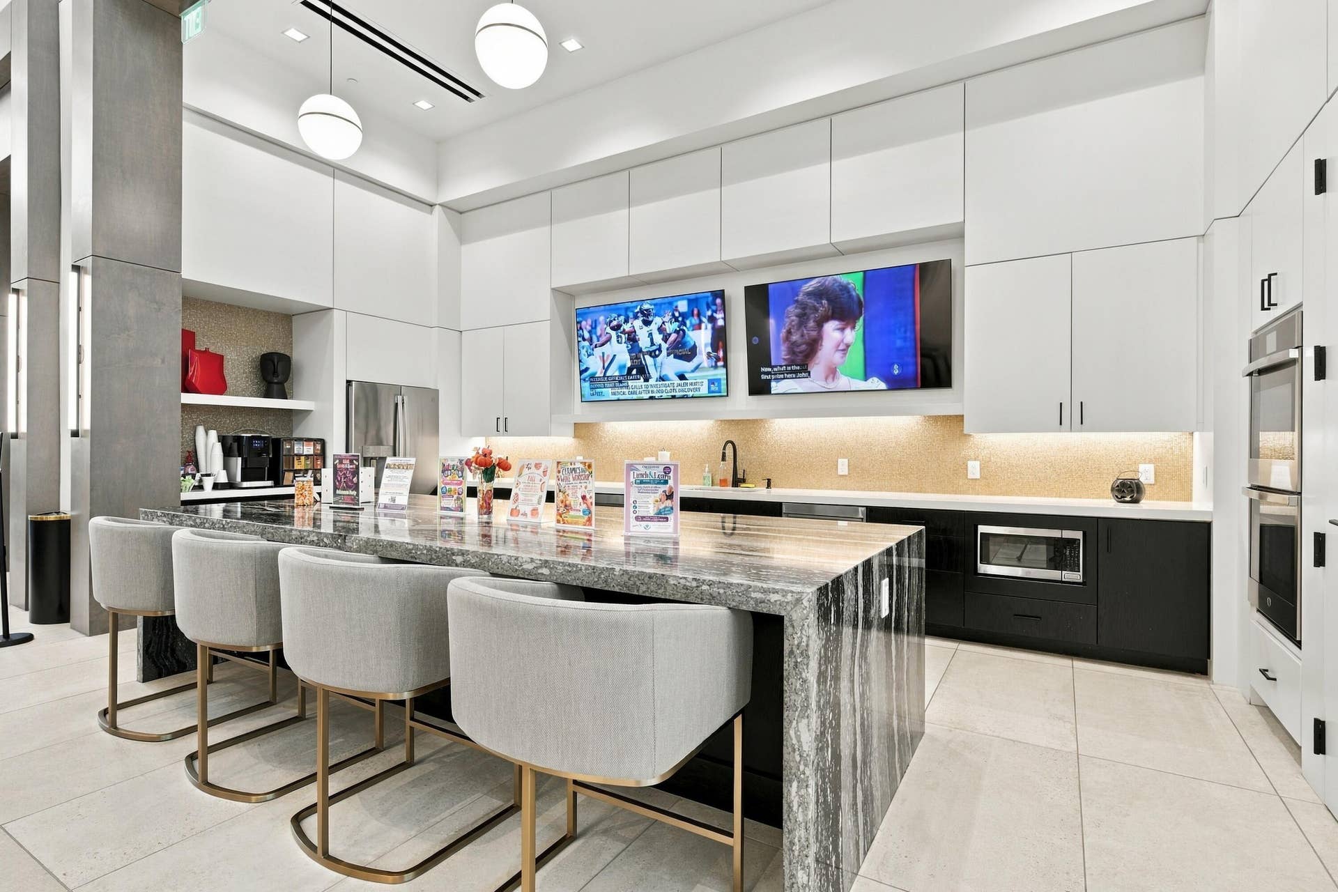 4931 Rivo Alto Circle, Westlake, FL 33470 Cresswind clubhouse kitchen and coffee bar