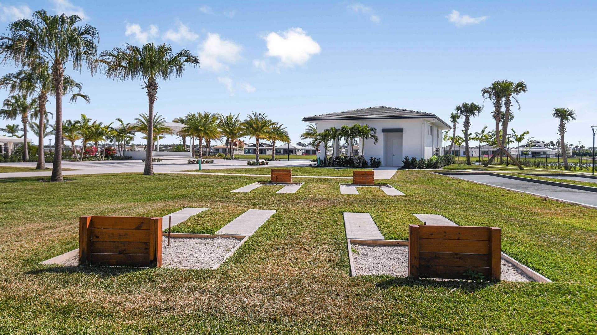 4931 Rivo Alto Circle, Westlake, FL 33470 Play horseshoes and bocce ball