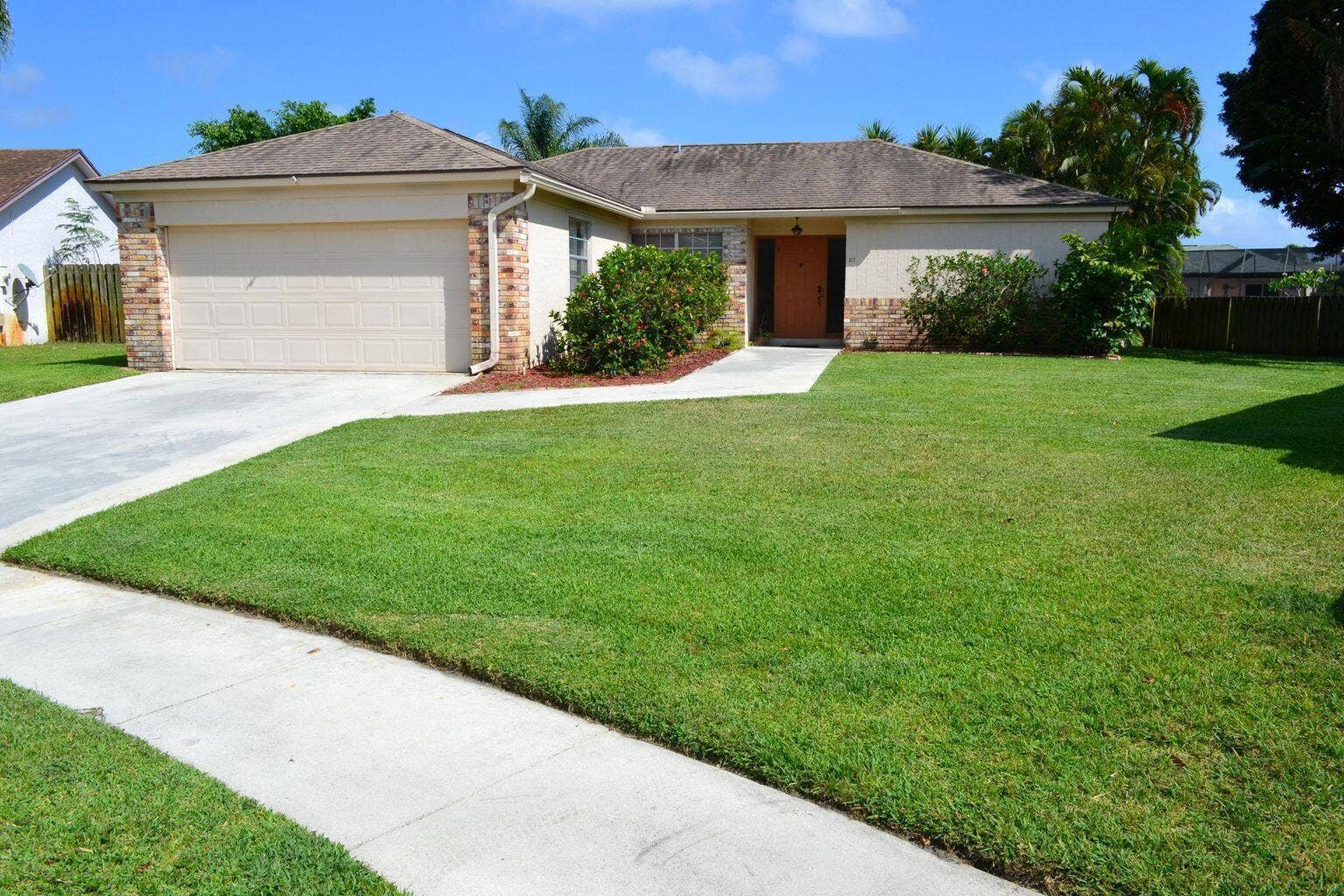 169 Arrowhead Circle, Jupiter, Jupiter, FL 33458 20220406122221928096000000-o