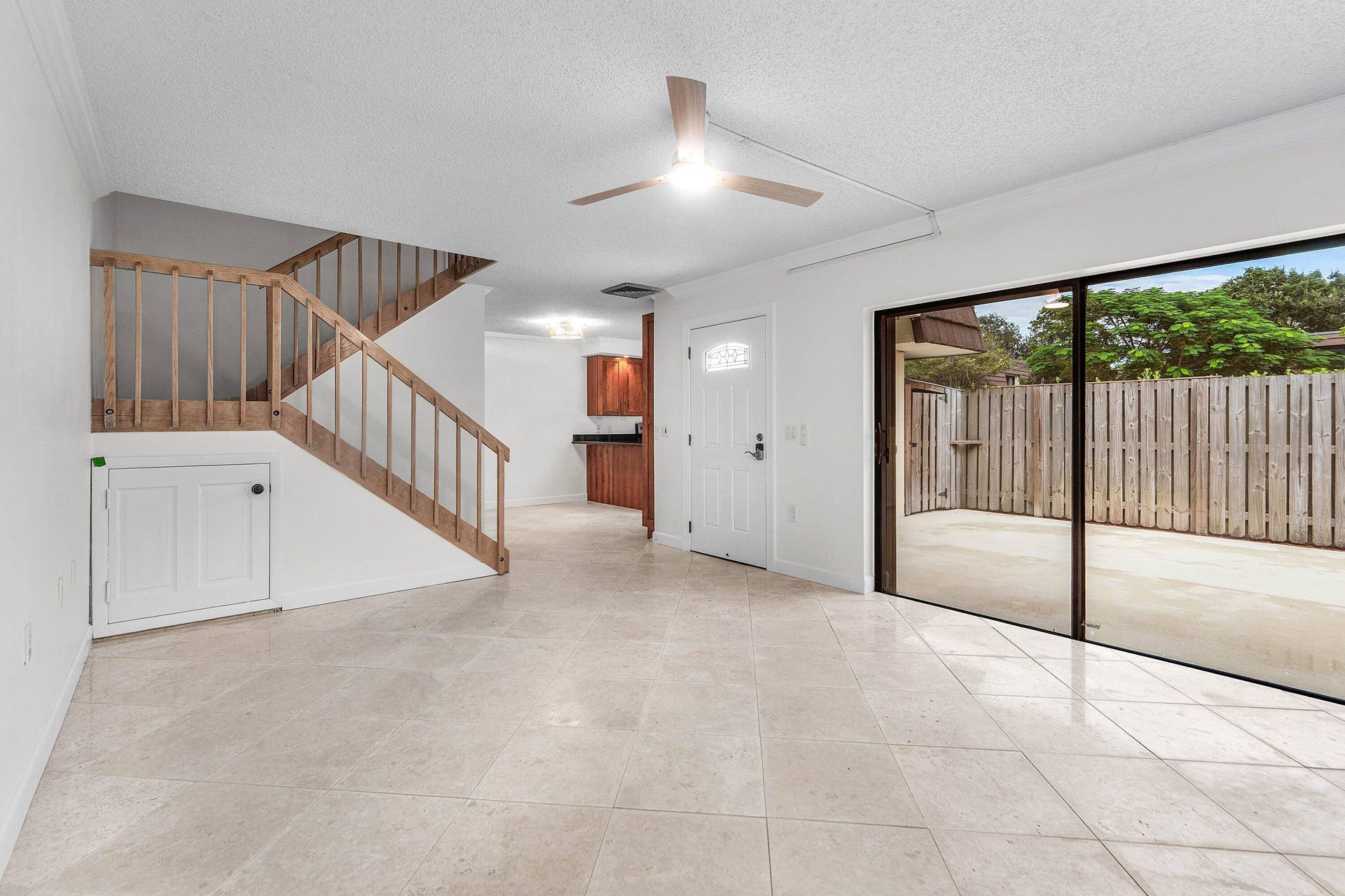 009-120212thLane-PalmBeachGardens-FL-334