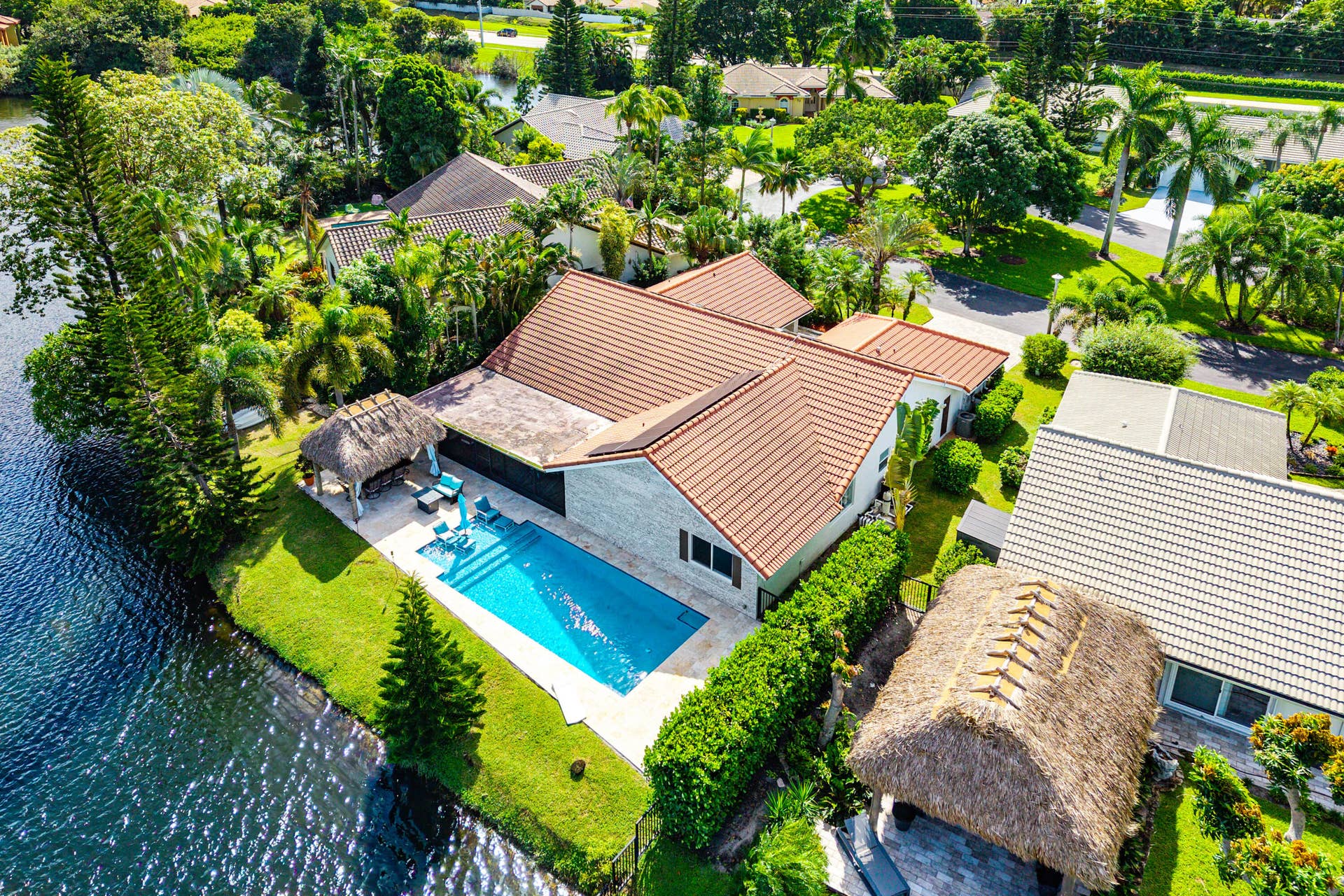9 Aspen Court, Boynton Beach, FL 33436 Aerial 2