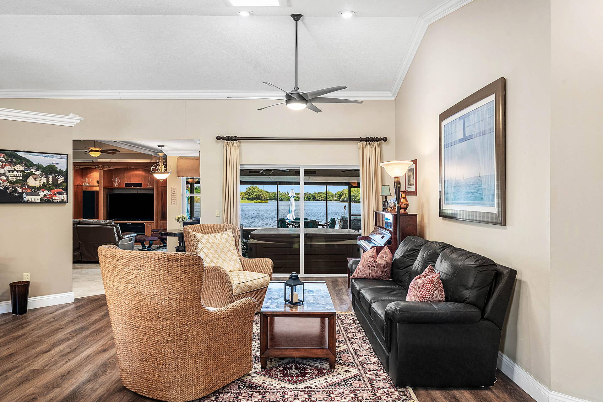 9 Aspen Court, Boynton Beach, FL 33436 Living Room