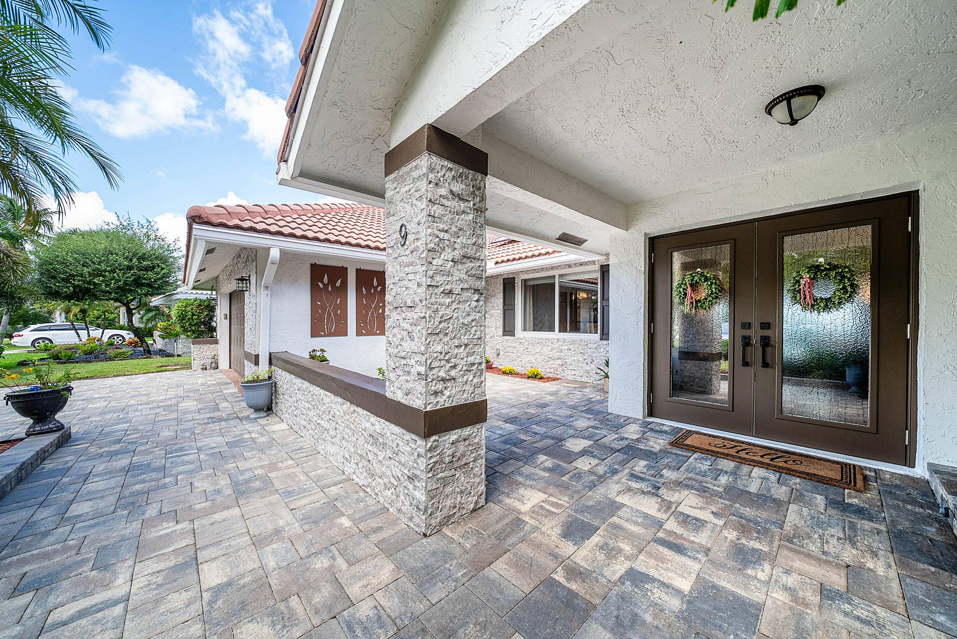 9 Aspen Court, Boynton Beach, FL 33436 Front Entryway