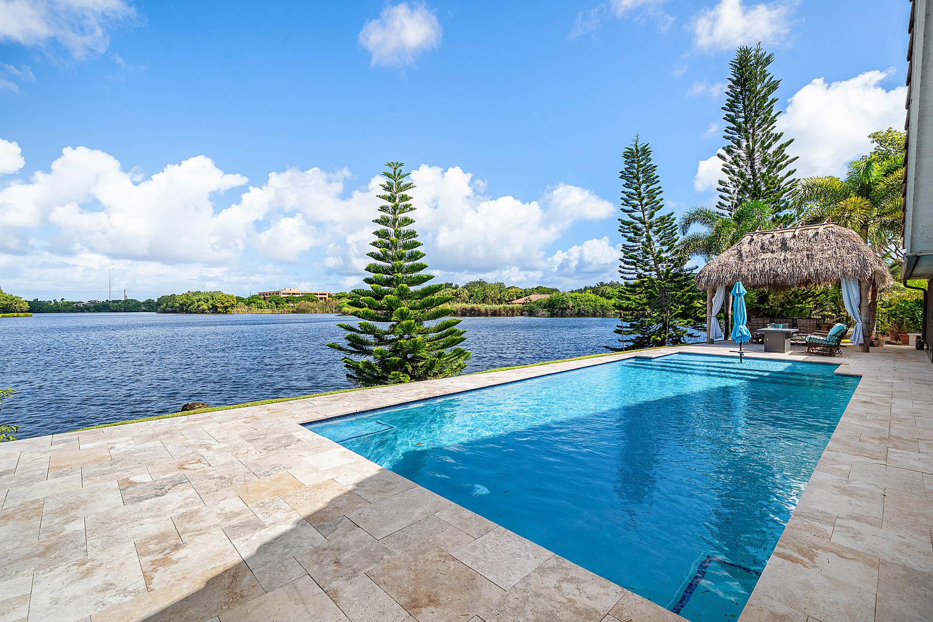 9 Aspen Court, Boynton Beach, FL 33436 Pool View
