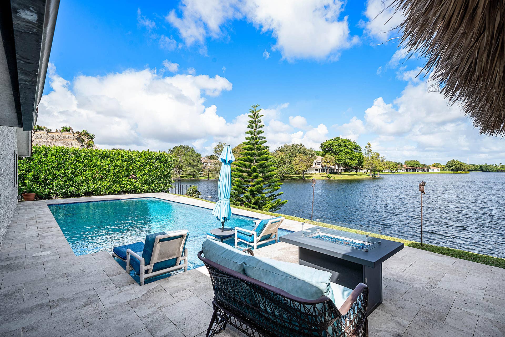 9 Aspen Court, Boynton Beach, FL 33436 Open Patio/Pool and Tiki