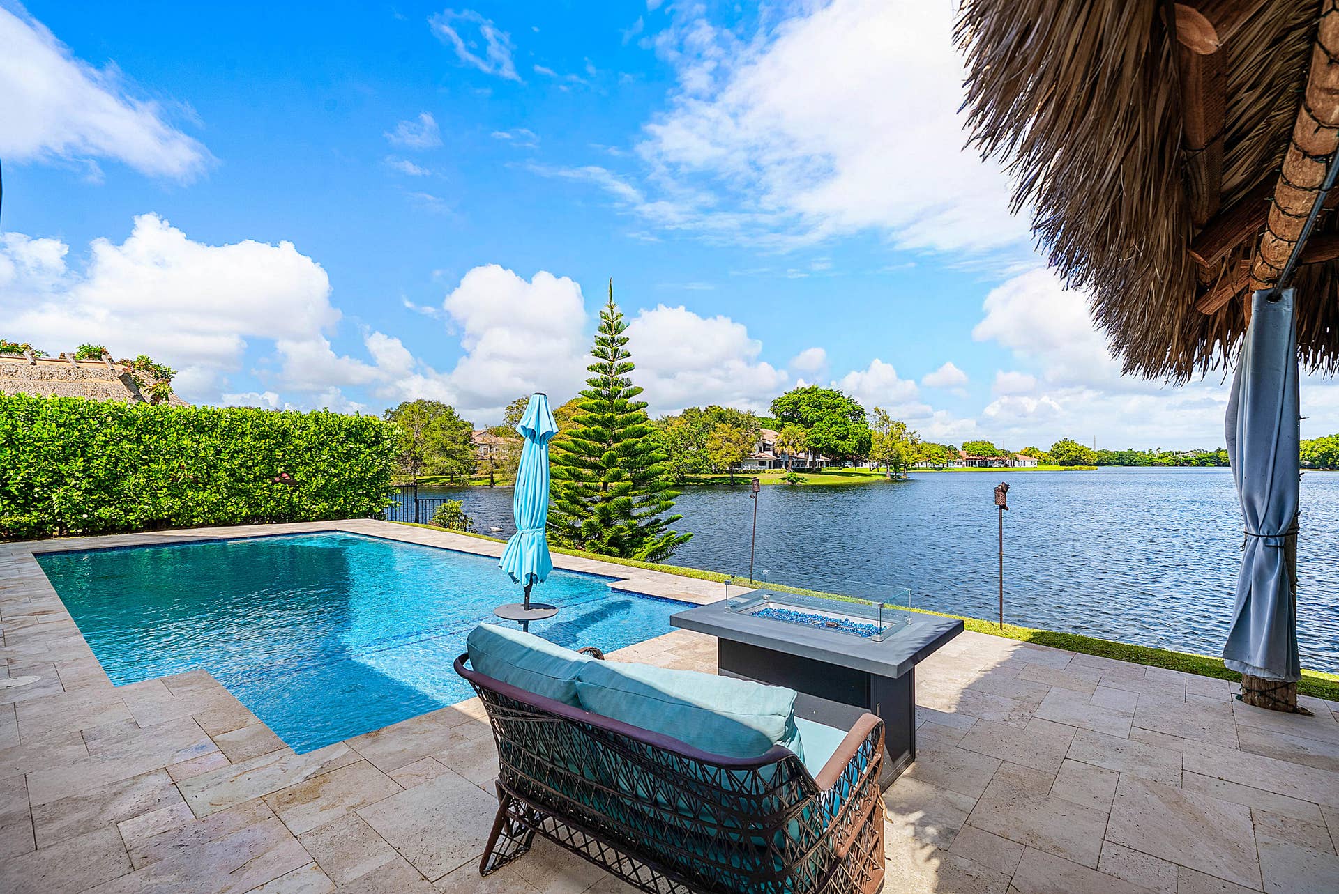 9 Aspen Court, Boynton Beach, FL 33436 Open Patio/Pool and Tiki
