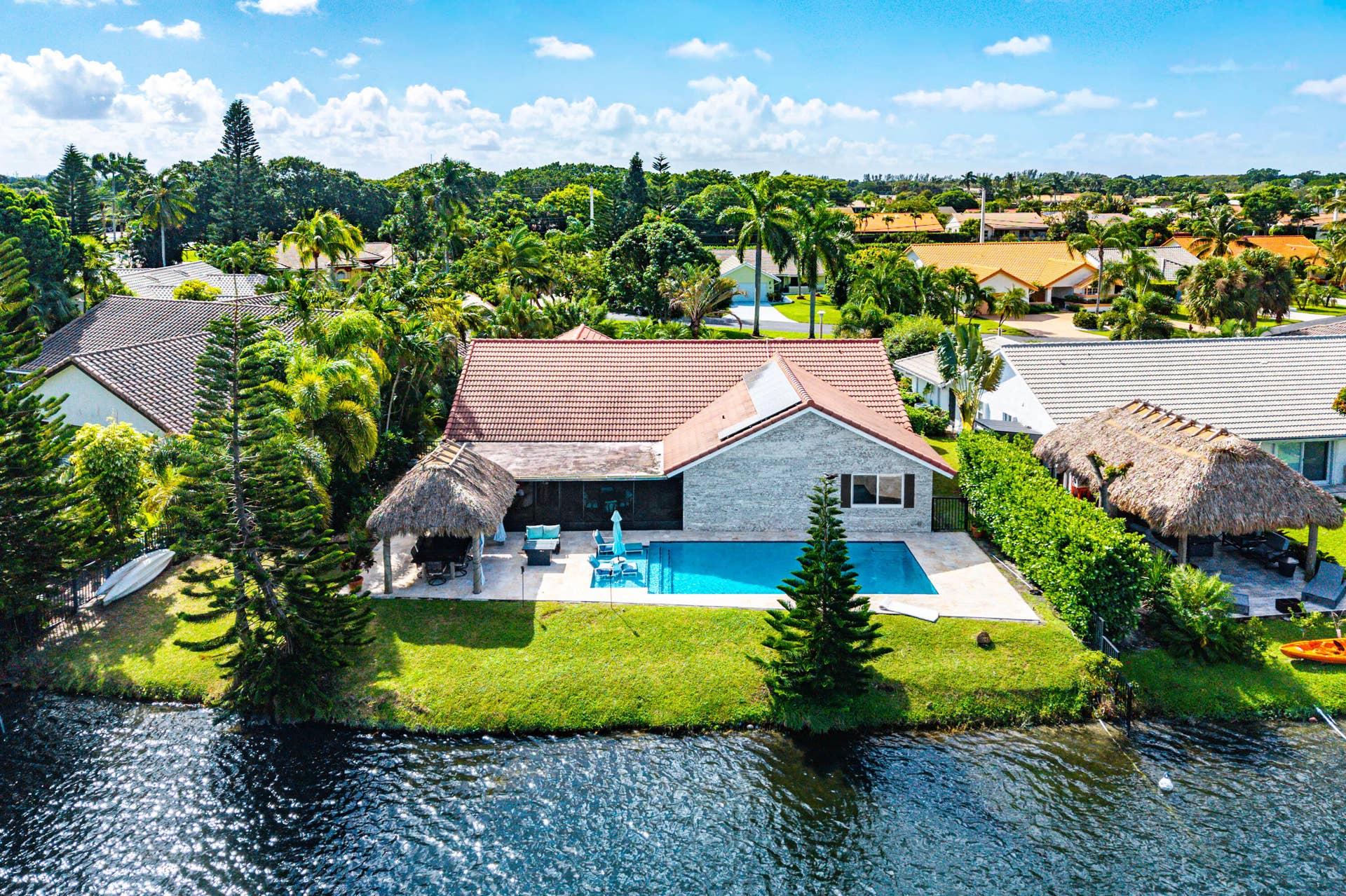 9 Aspen Court, Boynton Beach, FL 33436 9 Aspen Ct N Exposure
