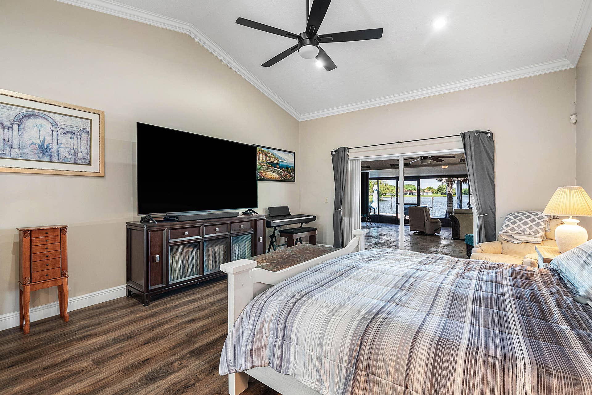 9 Aspen Court, Boynton Beach, FL 33436 Primary Bedroom 2