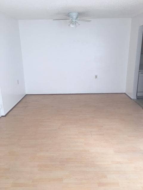 1201 LAKE VICTORIA Drive, #L, West Palm Beach, FL 33411 IMG_2278