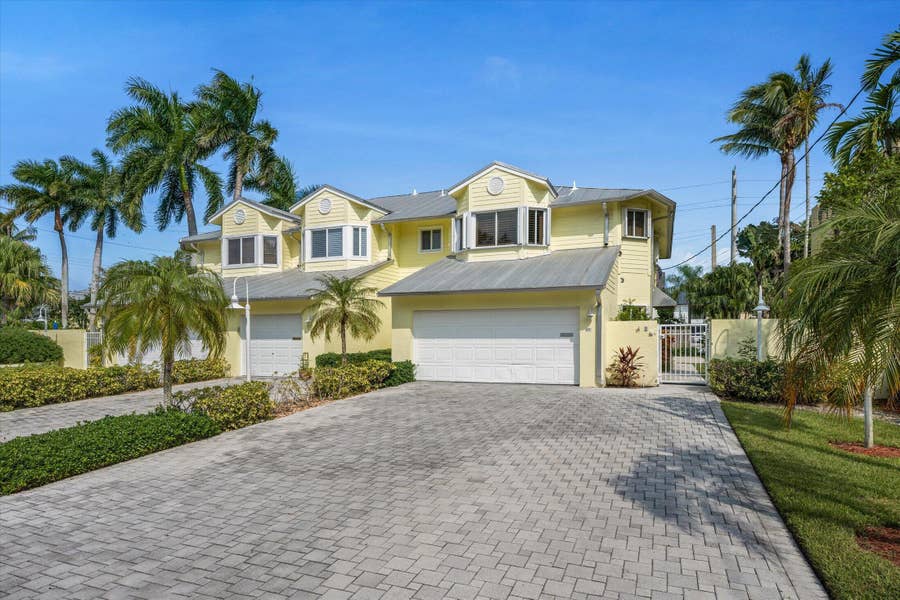 Property photo for 604 SW 8TH Avenue, Fort Lauderdale, FL