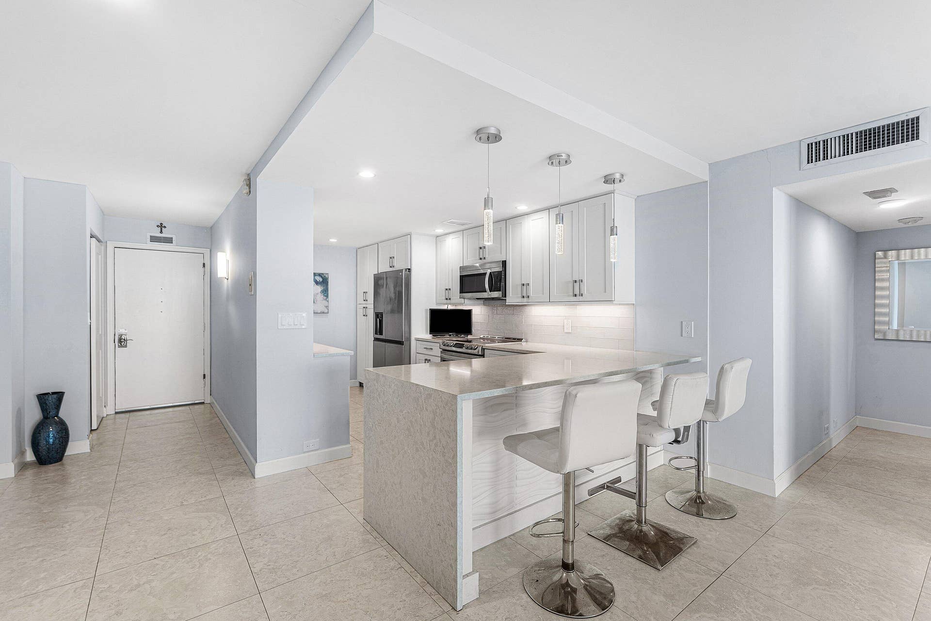 1200 Marine Way, #902, North Palm Beach, FL 33408 4