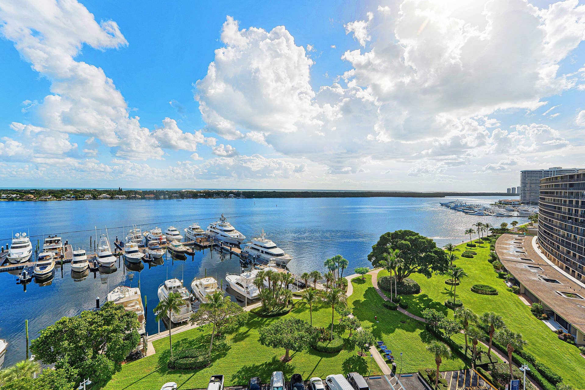 1200 Marine Way, #902, North Palm Beach, FL 33408 23